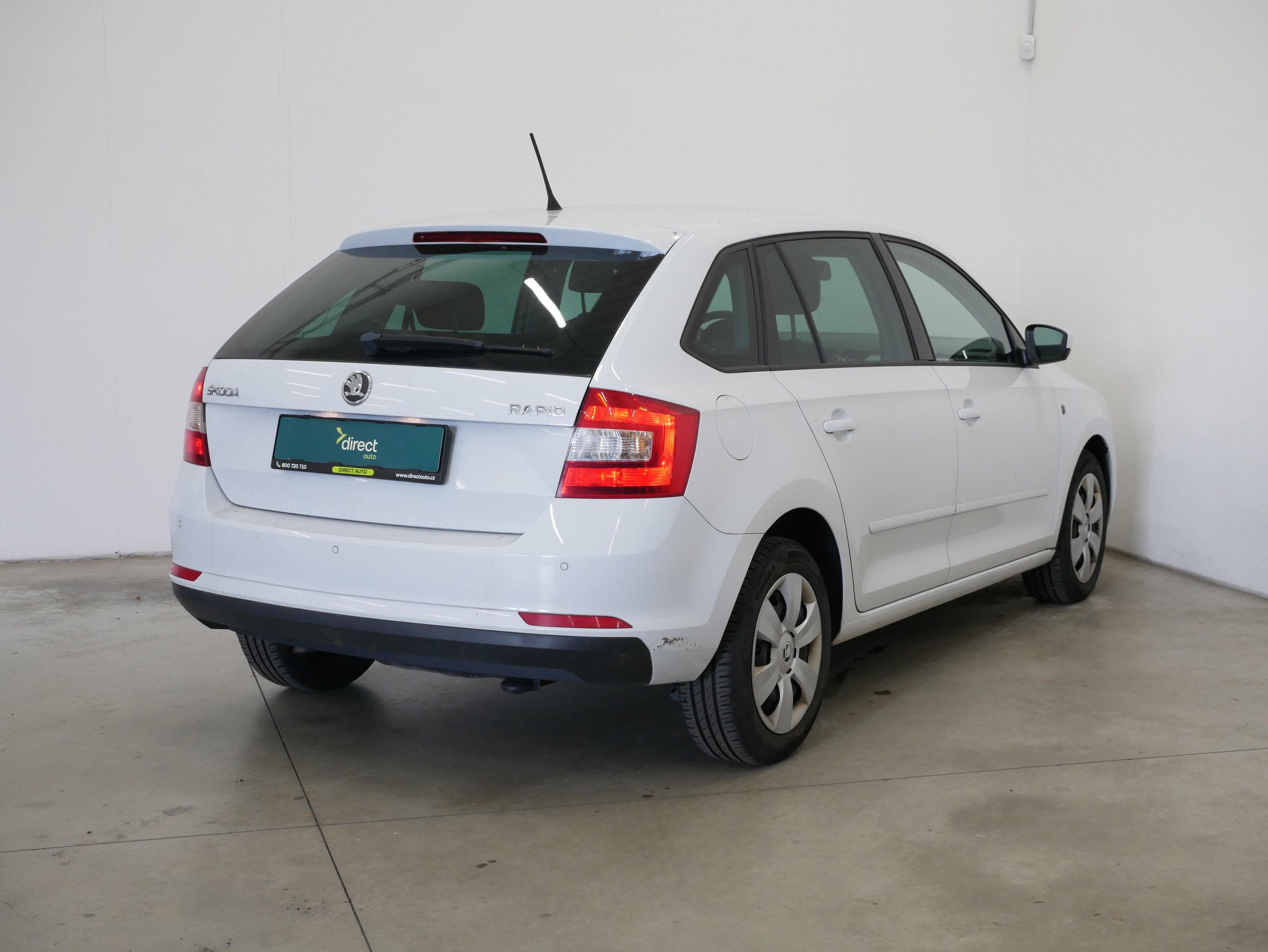 Škoda Rapid, 1.4 TSI 90 kW Elegance - fotka 2