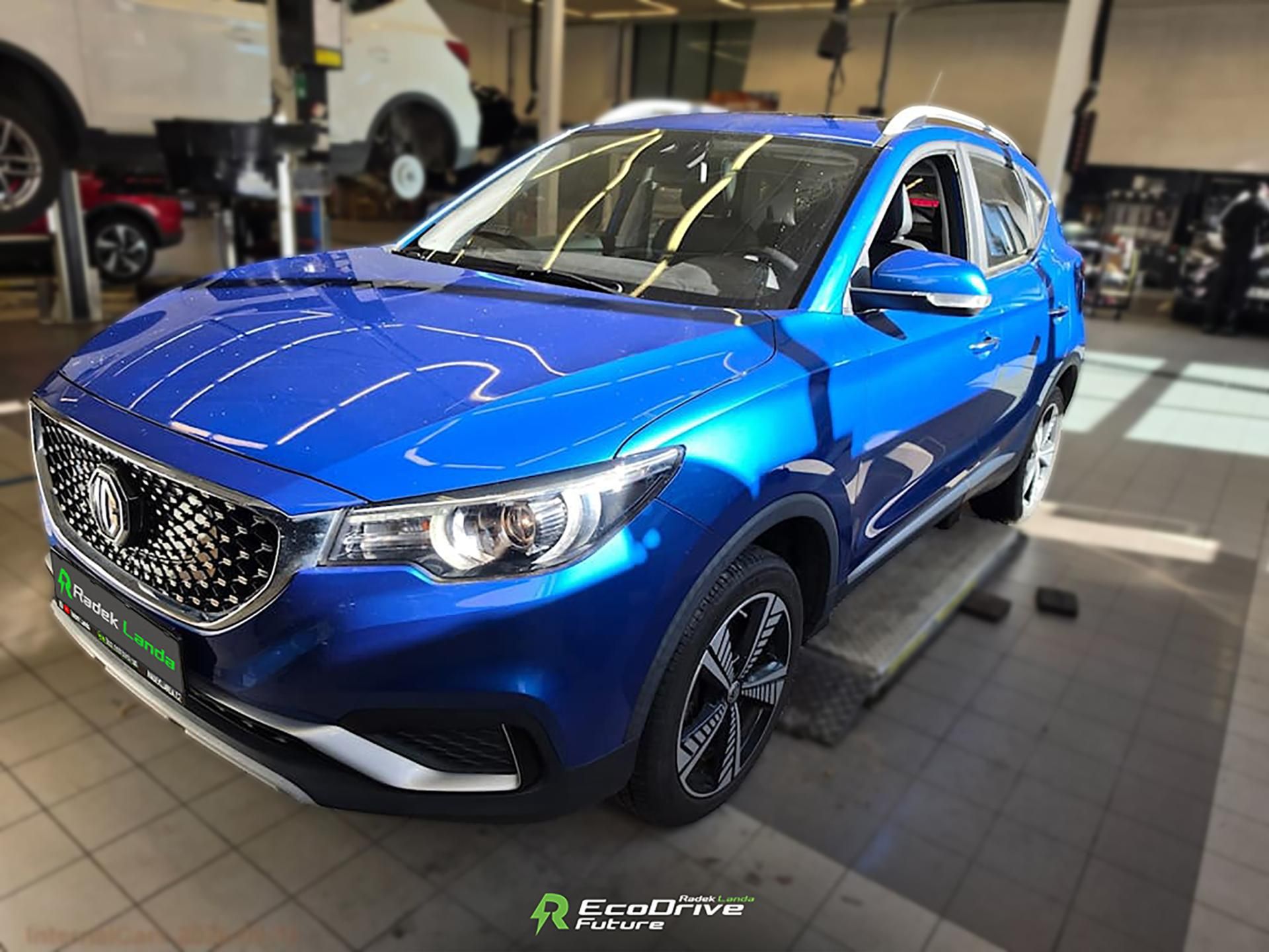 MG ZS, 44,5 kWh, FWD (143 koní) - fotka 2