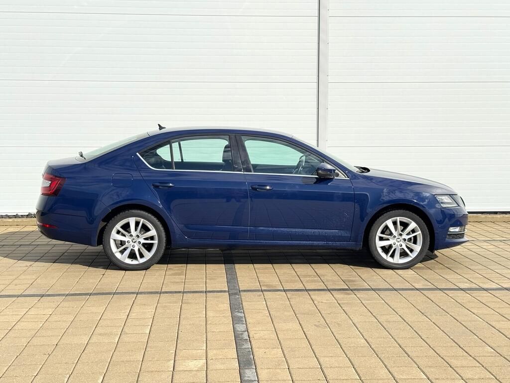 Škoda Octavia, Style 1.4 TSI 81 kW - fotka 4