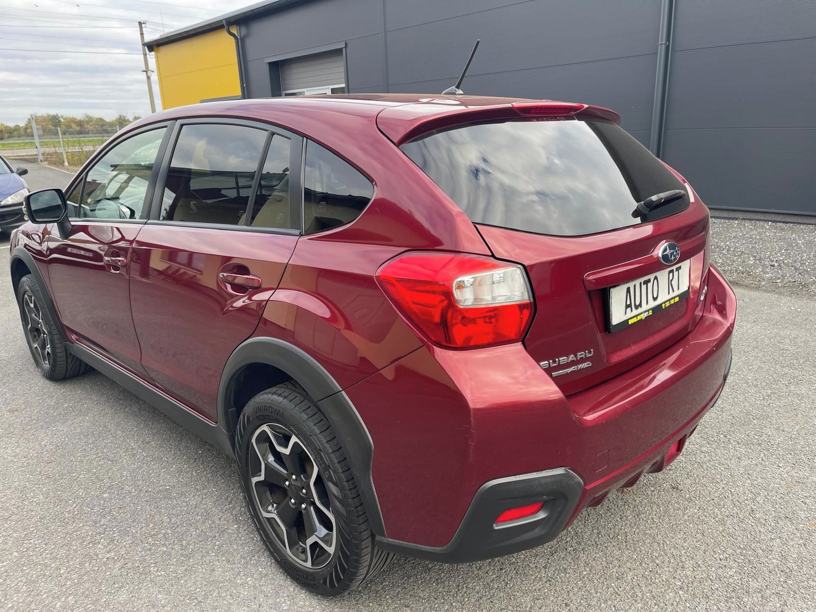 Subaru XV, 2.0i110kW_KLIMA_SERVISKA, - fotka 4
