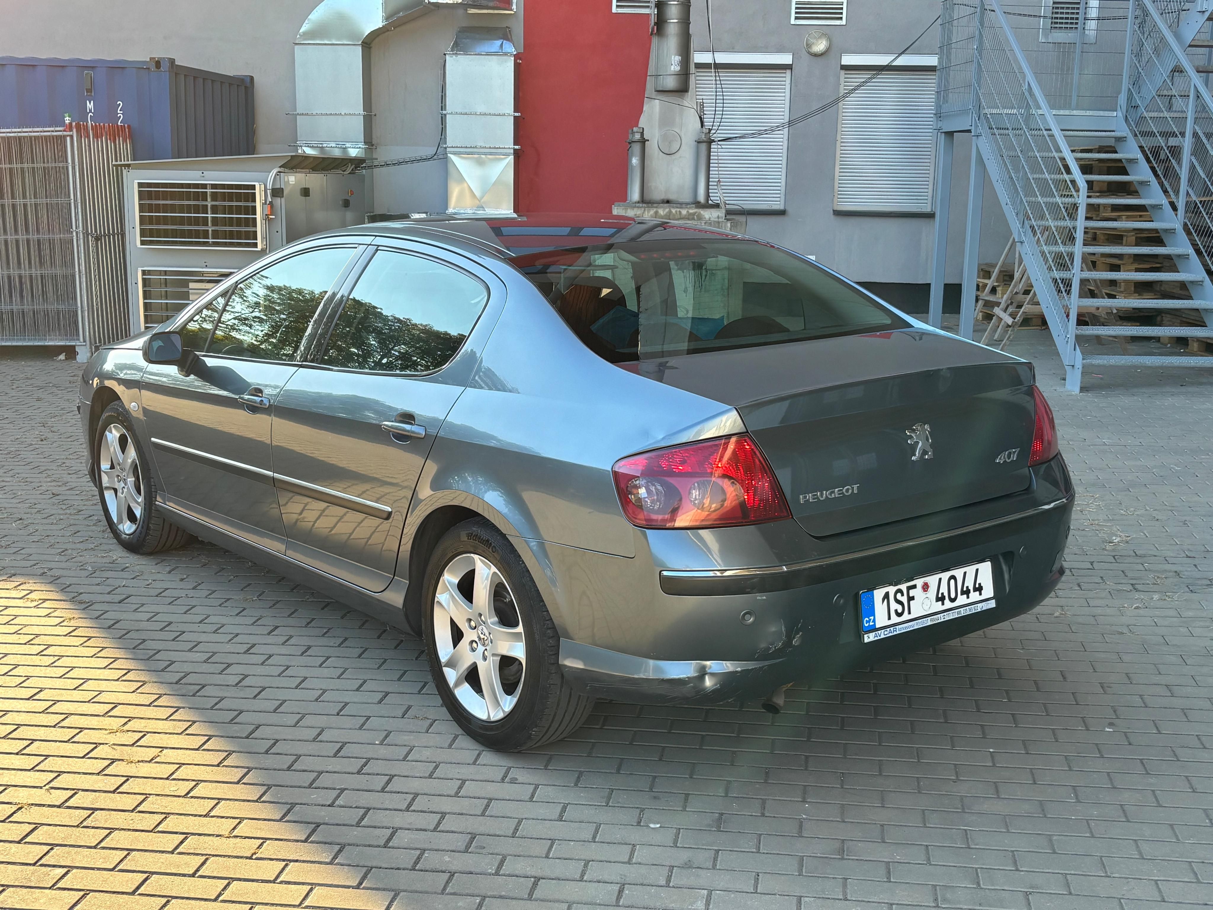 Peugeot 407, 2.2i, 116kw Původ ČR - fotka 3