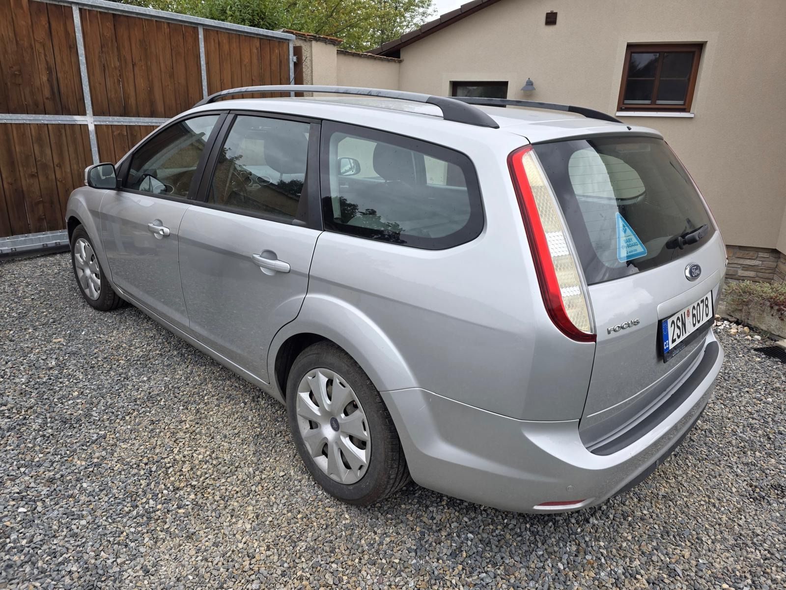 Ford Focus, 1,8 TDI druhý majitel - fotka 2