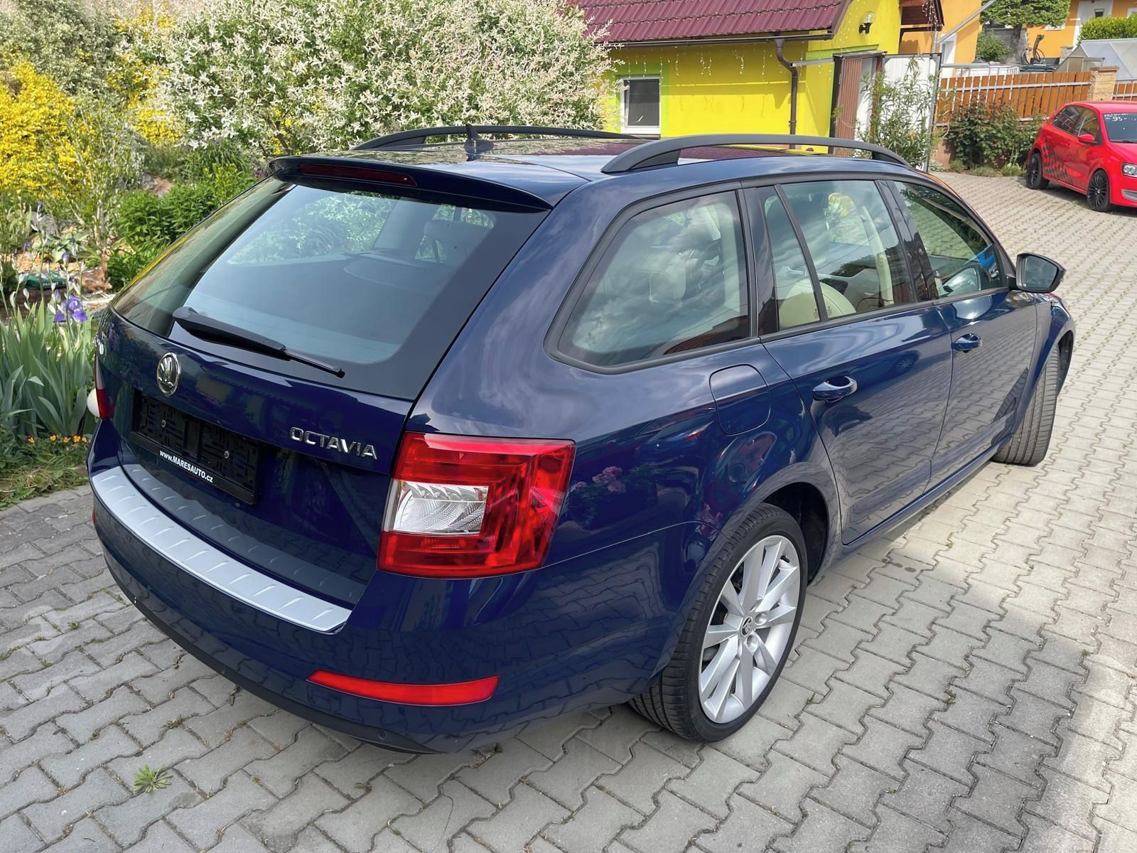 Škoda Octavia, Škoda Octavia 2.0TDI 110kw - fotka 5