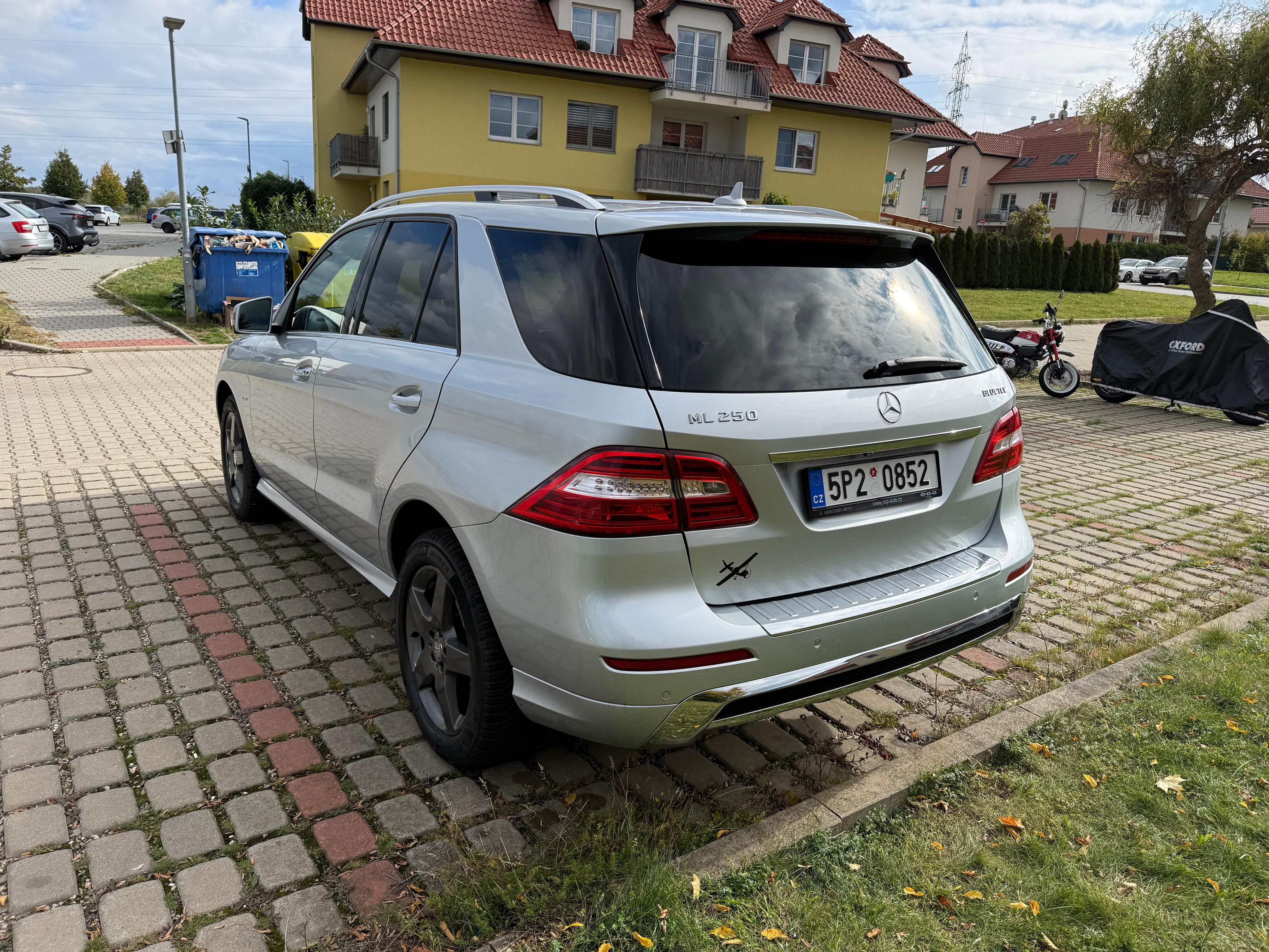 Mercedes-Benz ML, Mercedes-Benz ML 250 BlueTEC - fotka 4