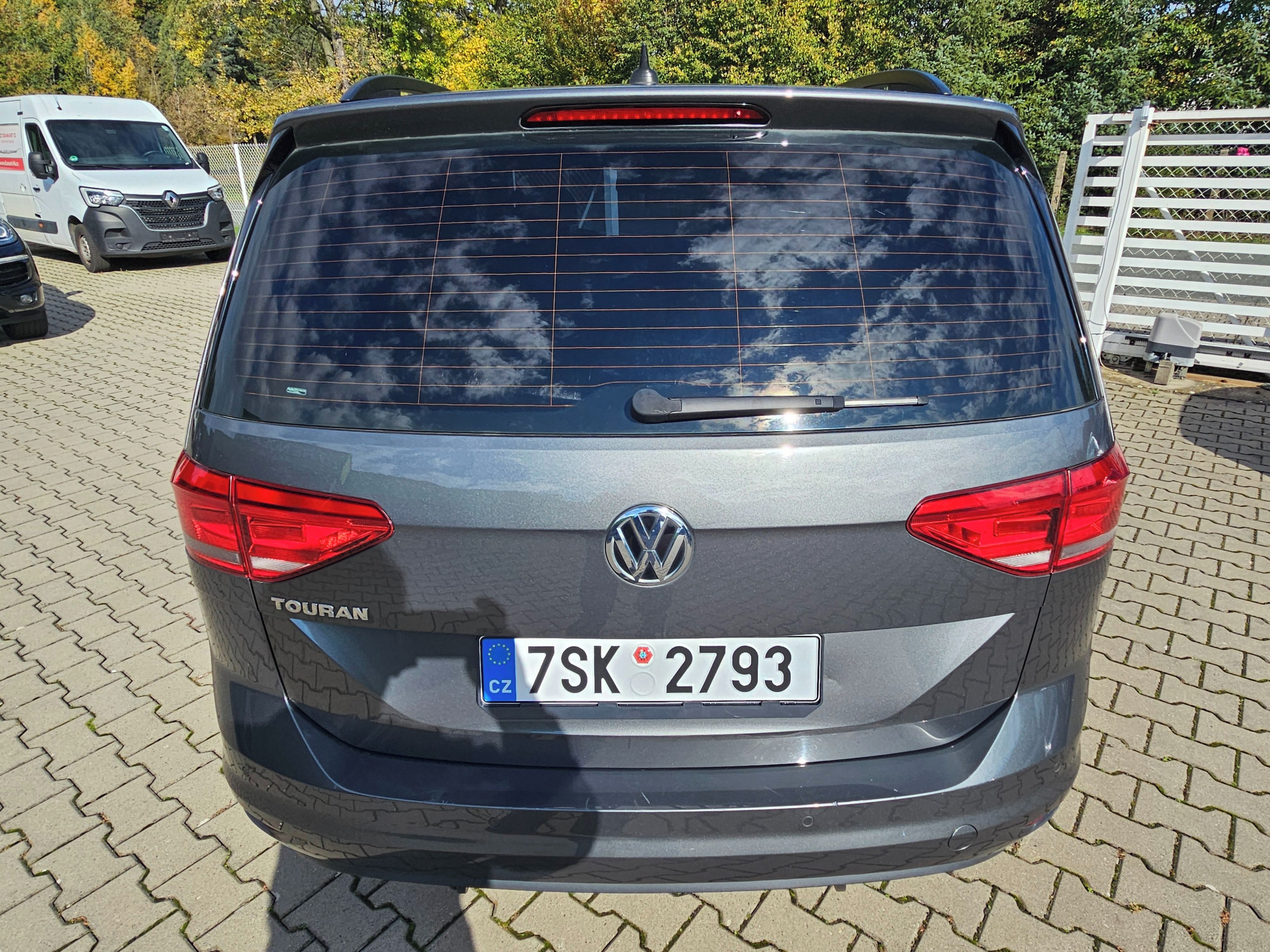 Volkswagen Touran, 1.5TSi NAVI/KAMERA /ACC/ALCANT - fotka 6