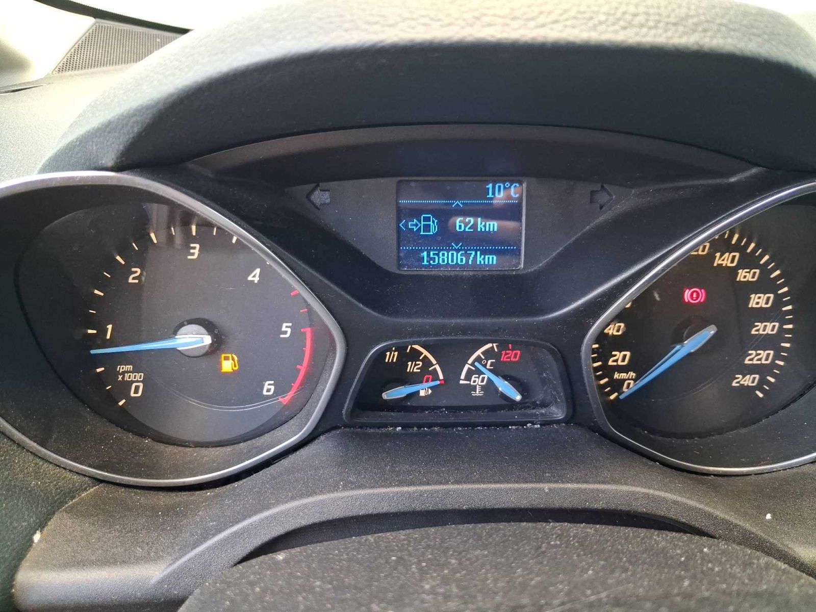 Ford C-MAX, 1.6 TDCi, Vyhř. sedaček - fotka 3