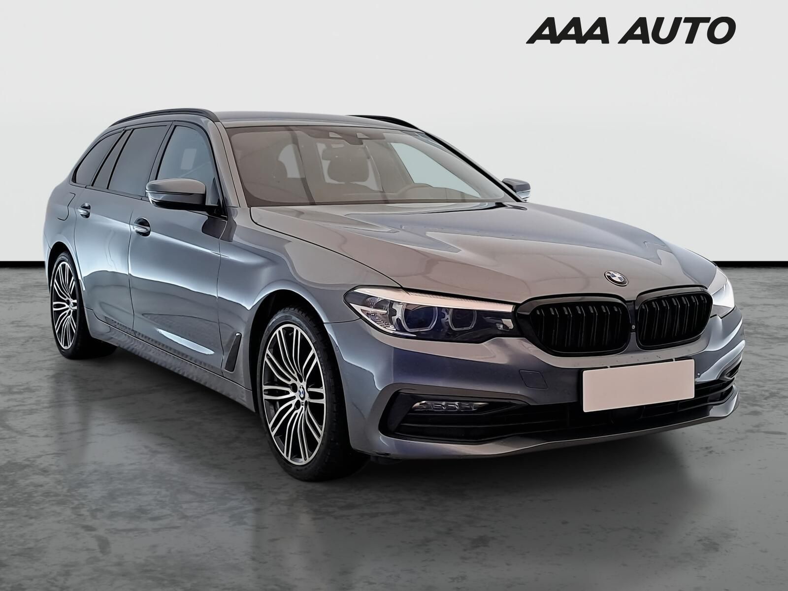 BMW Řada 5, 530d xDrive, Sport Line, 4X4