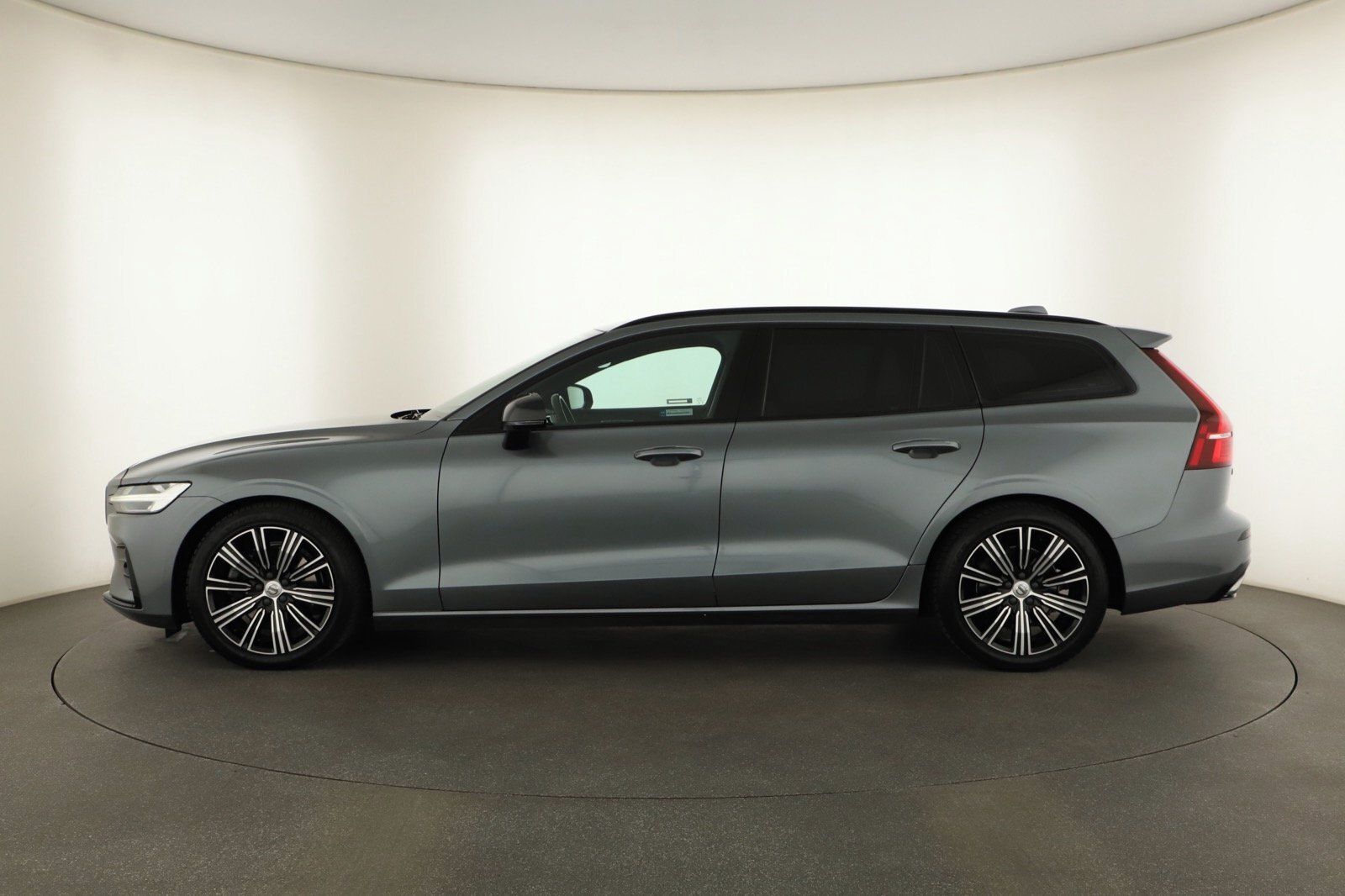 Volvo V60, B4, Automat, Serv.kniha, Kůže - fotka 3