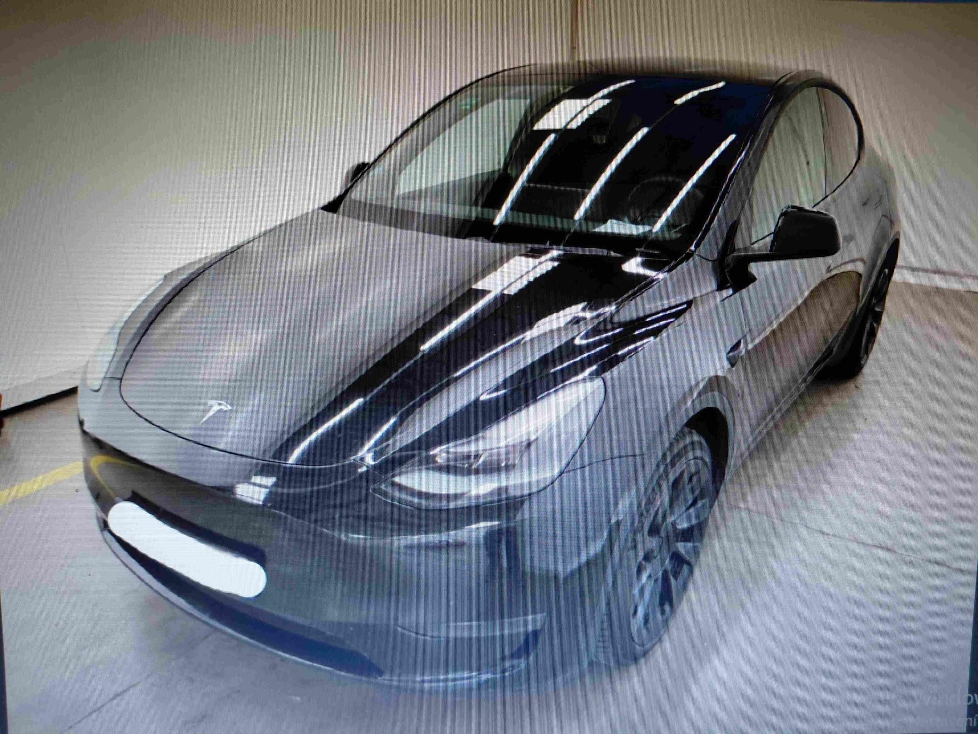 Tesla Model Y, AWD Long Range    PŘIPRAVUJEME - fotka 2