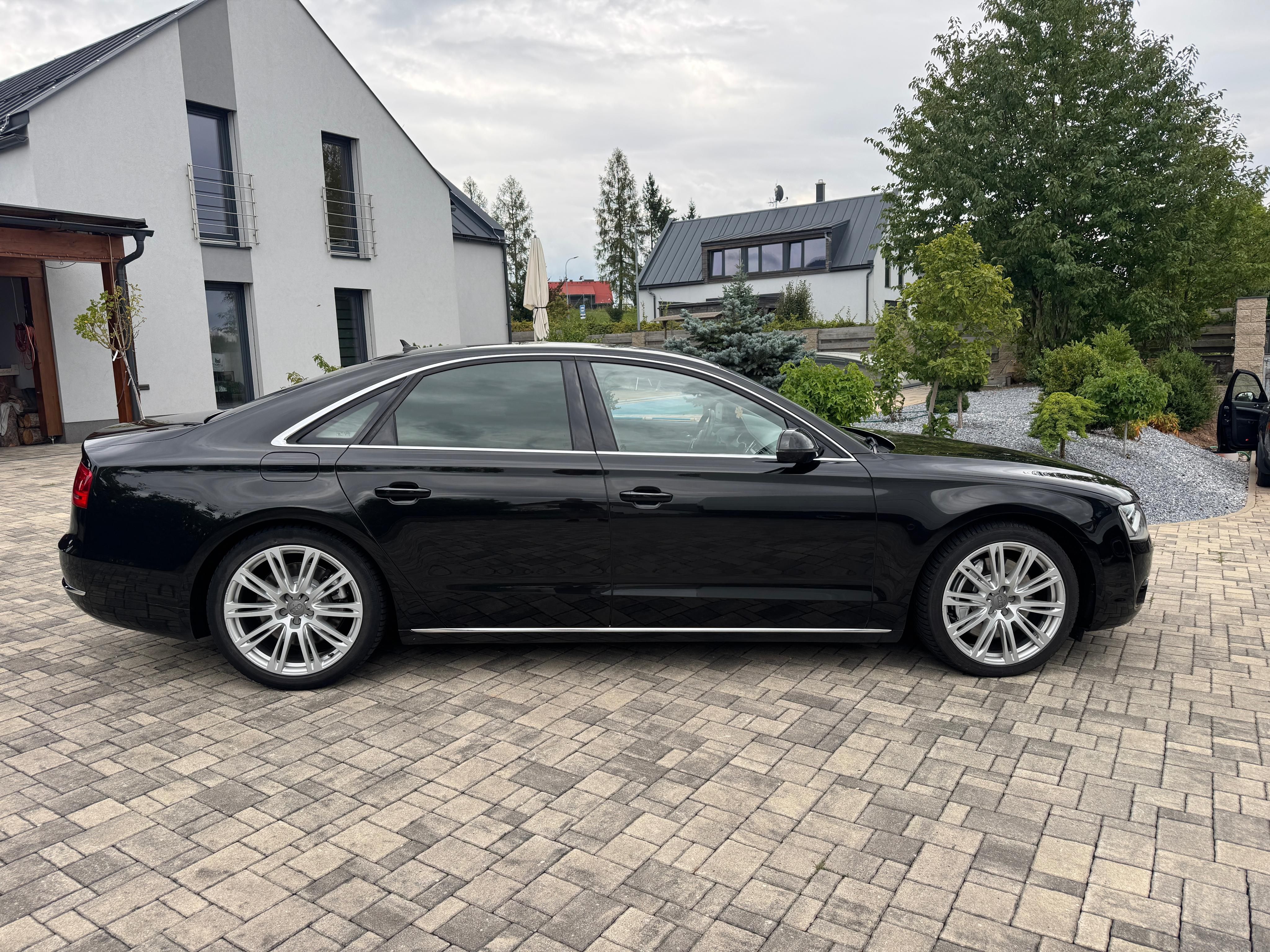 Audi A8, 4,2 TDi 258KW LED Masáž,Quatro - fotka 6
