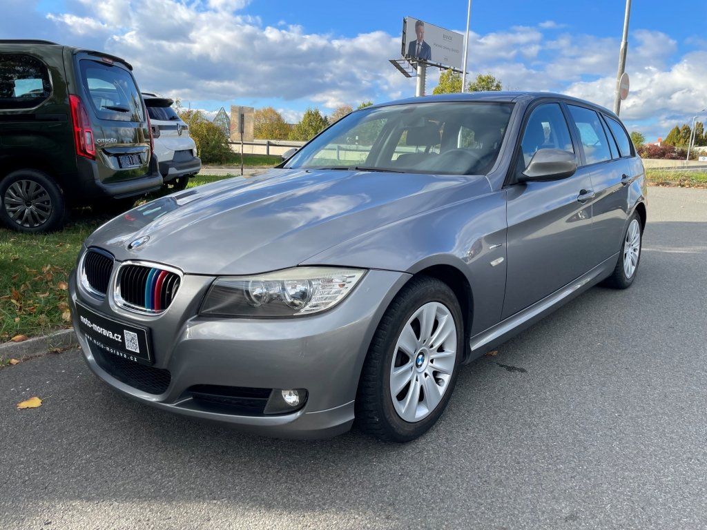 BMW Řada 3, 320d Touring