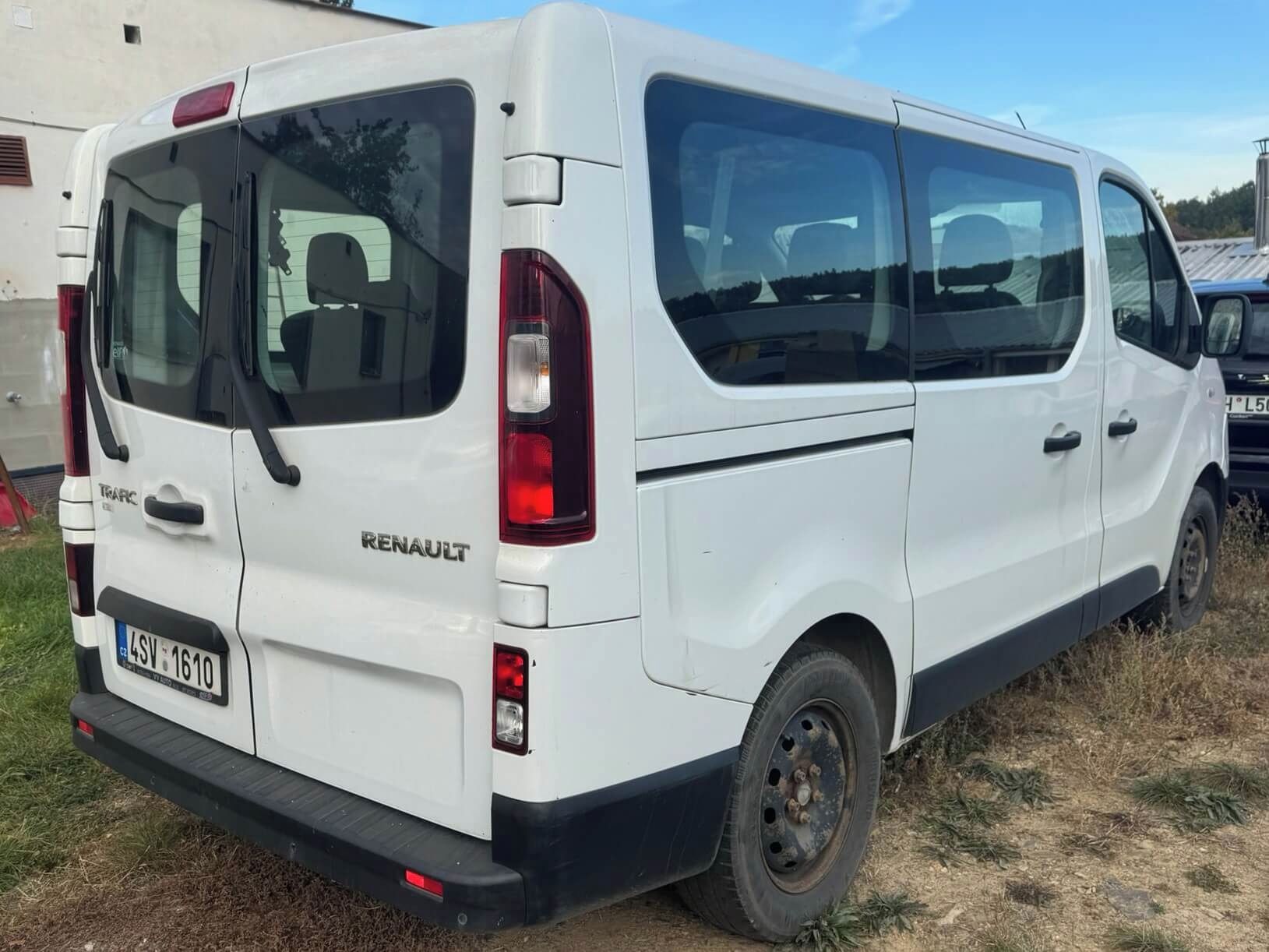Renault Trafic, 2.0 dCi 88 kW, 9 míst - fotka 3