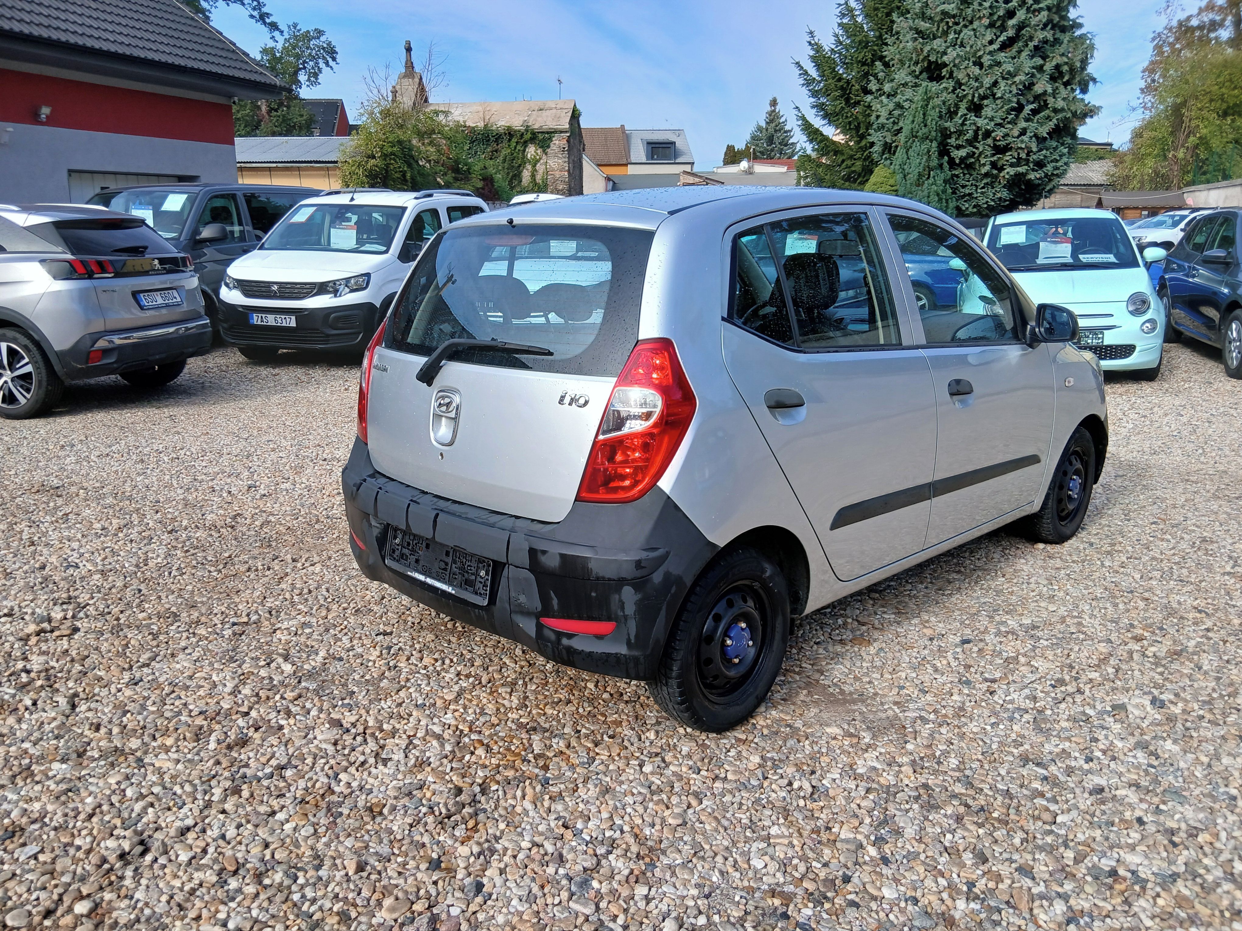 Hyundai i10, 1.1i 51KW Klimatizace - fotka 5