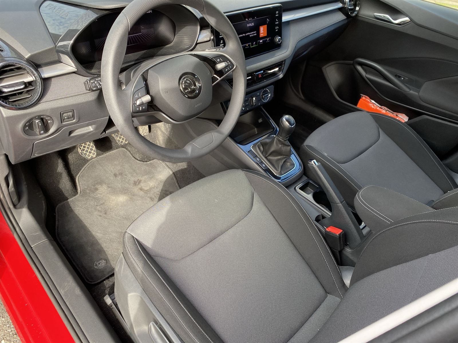 Škoda Fabia, 1.0 TSI Selection - fotka 6