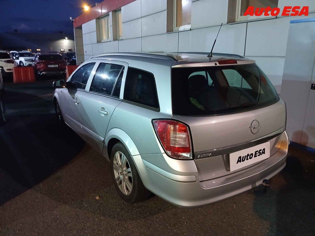 Opel Astra, 1.6 16V,servis.kniha,AT - fotka 2