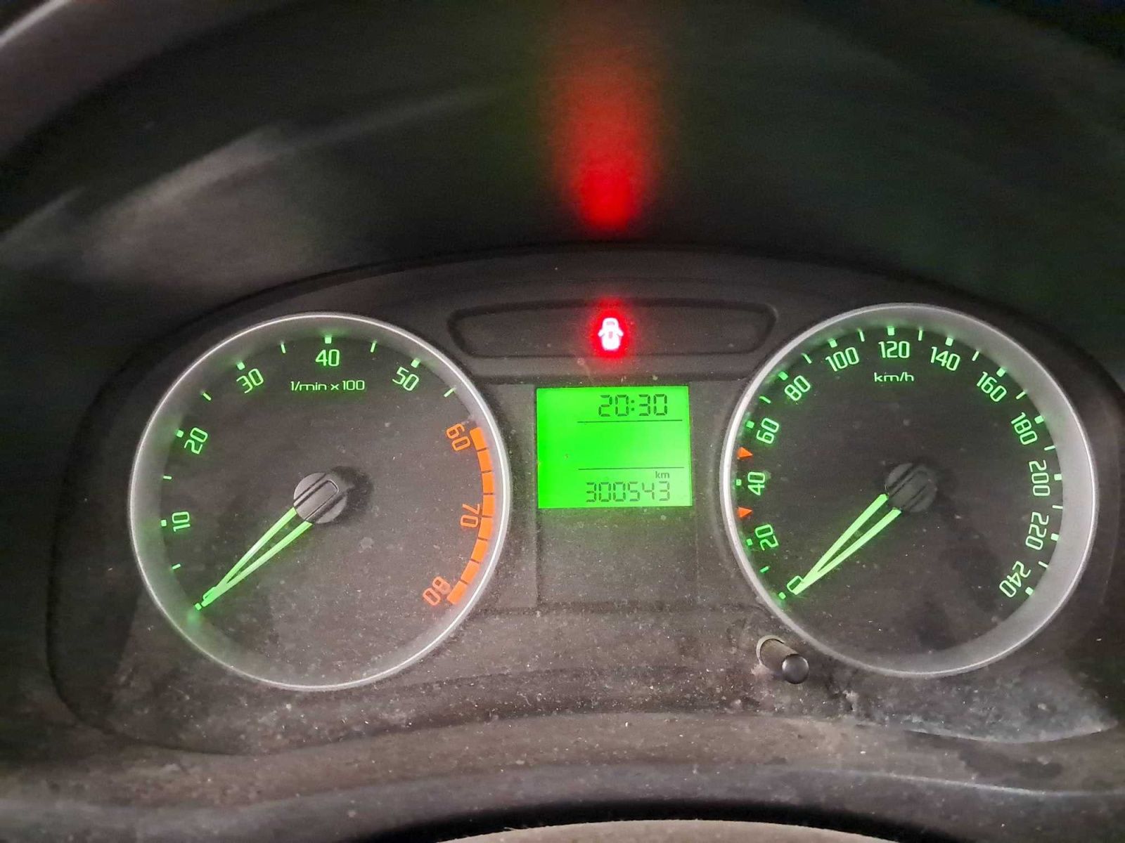 Škoda Roomster, 1.6 16V, Scout, LPG, Tažné - fotka 3