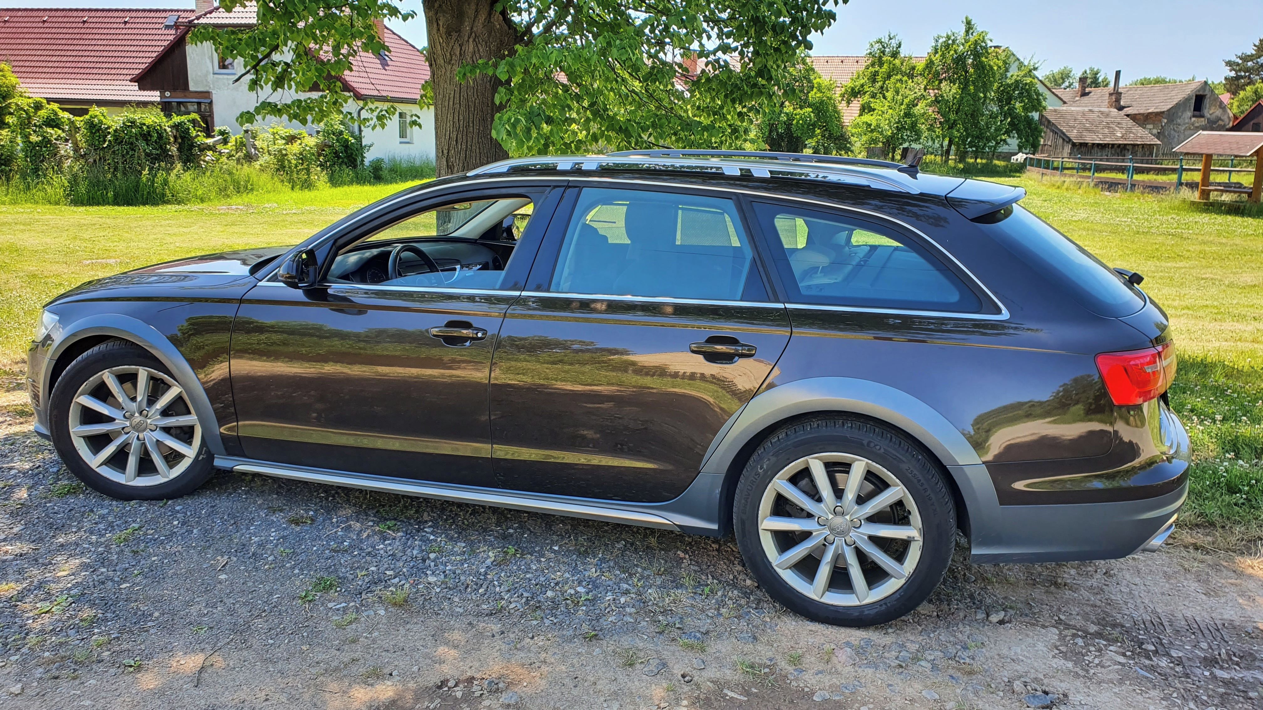Audi A6 allroad, 3.TDI guattro , původ vozu ČR - fotka 2