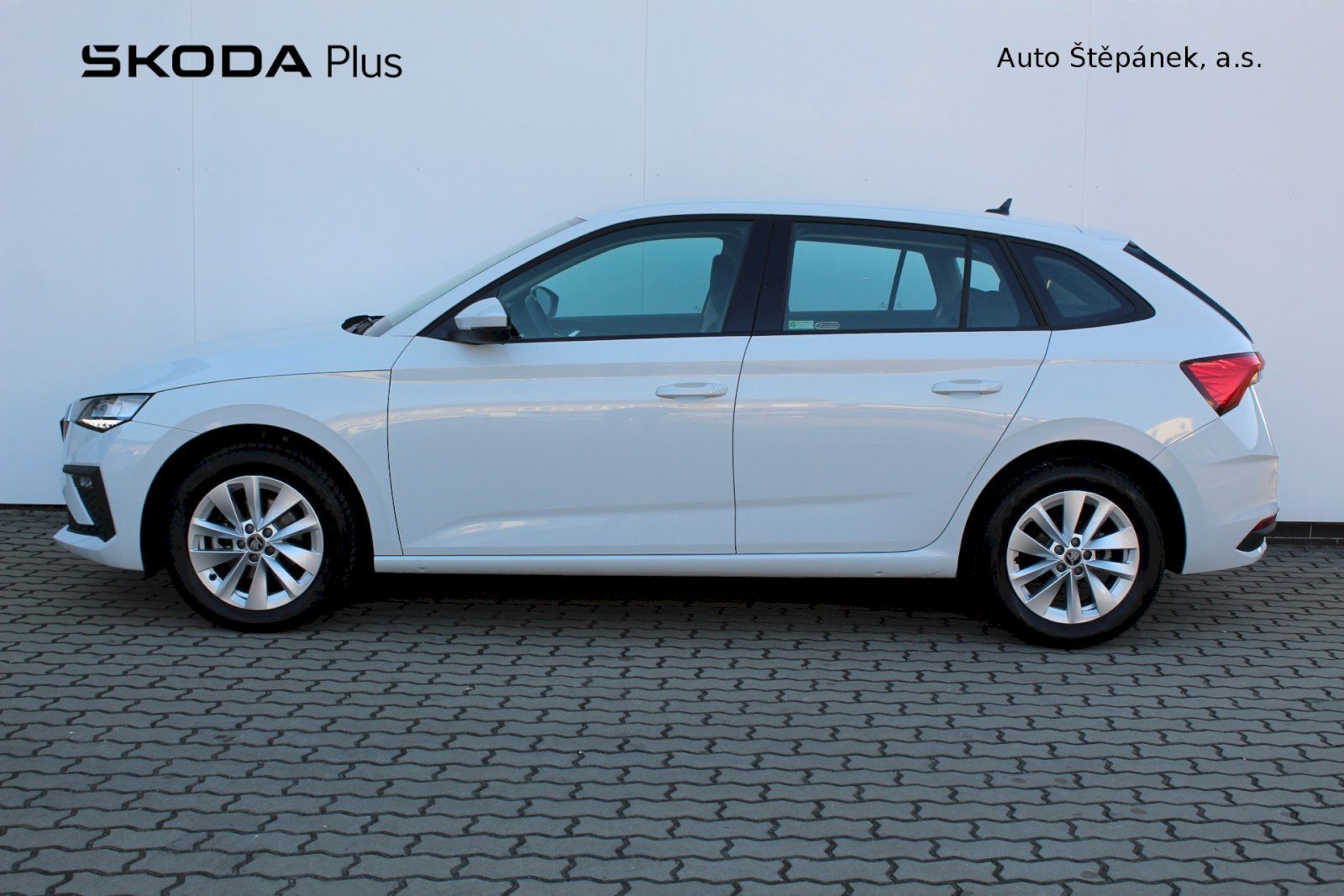 Škoda Scala, Selection 1.0 TSI 85kw - fotka 3