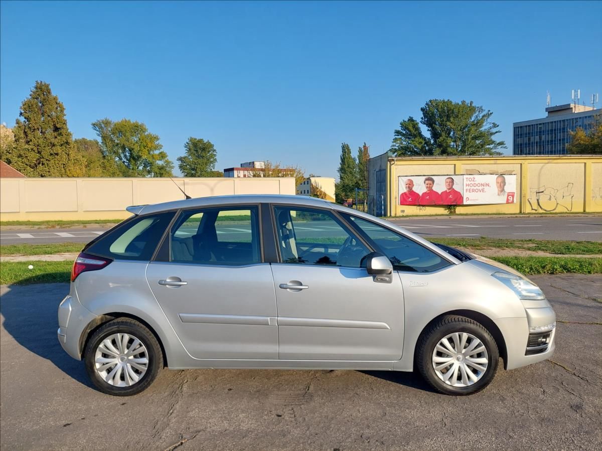 Citroën C4 Picasso, 1,6 i ++TOP STAV++bez koroze++ - fotka 4