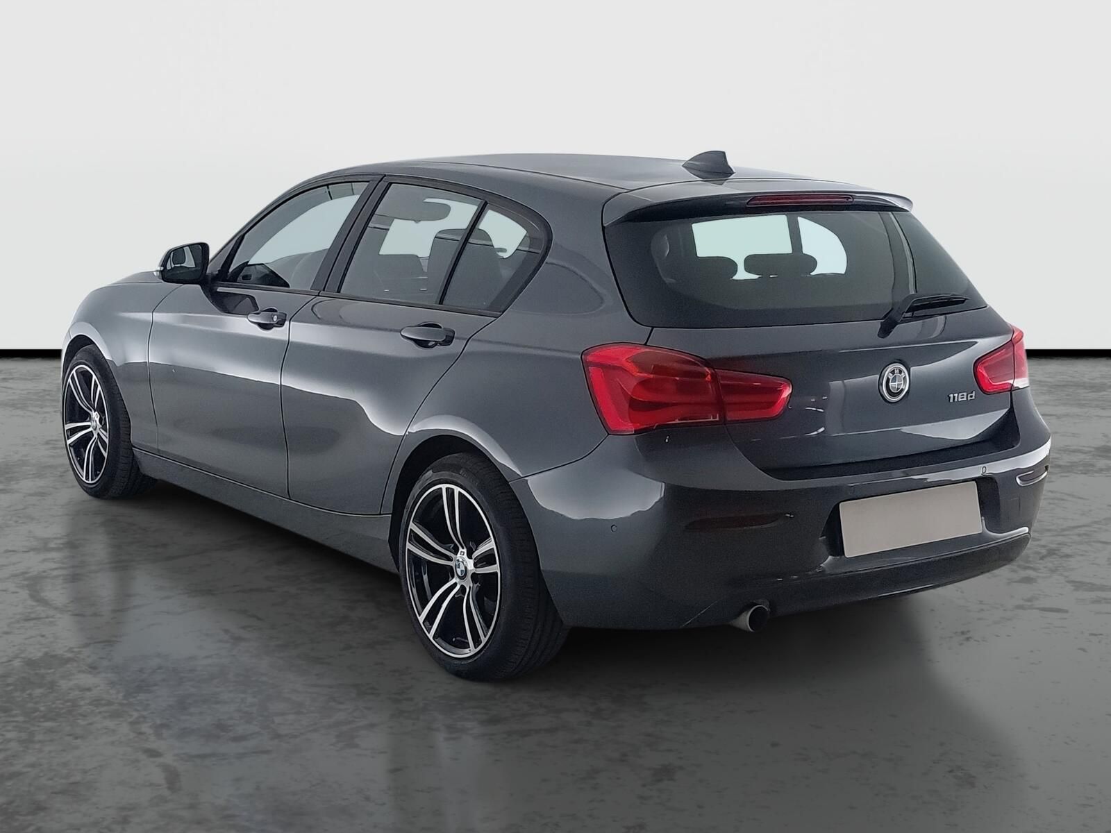 BMW Řada 1, 118d, Automat, Navi - fotka 4