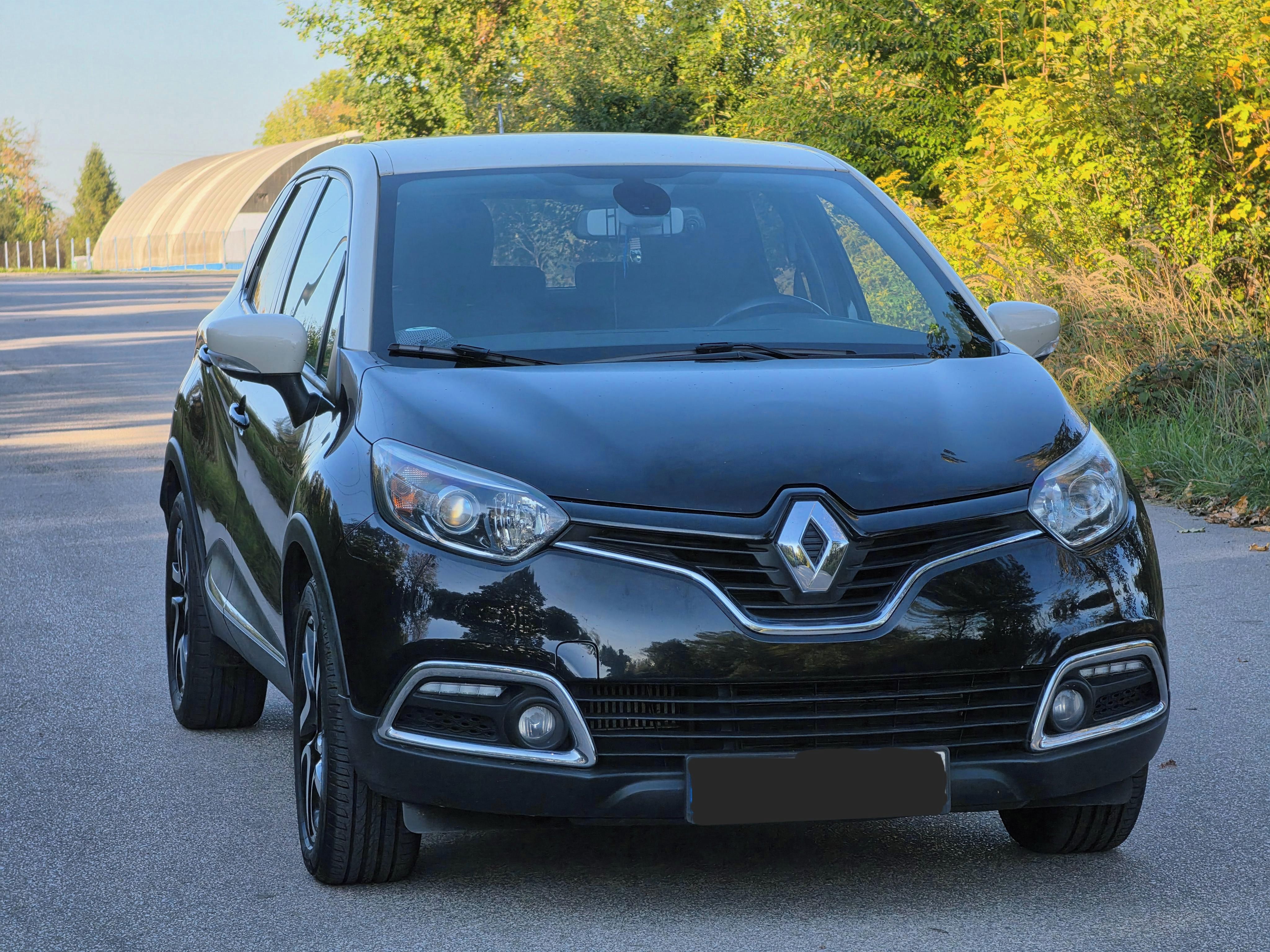 Renault Captur, 1,5 dCi, 66kW, aut.klimatizace - fotka 4