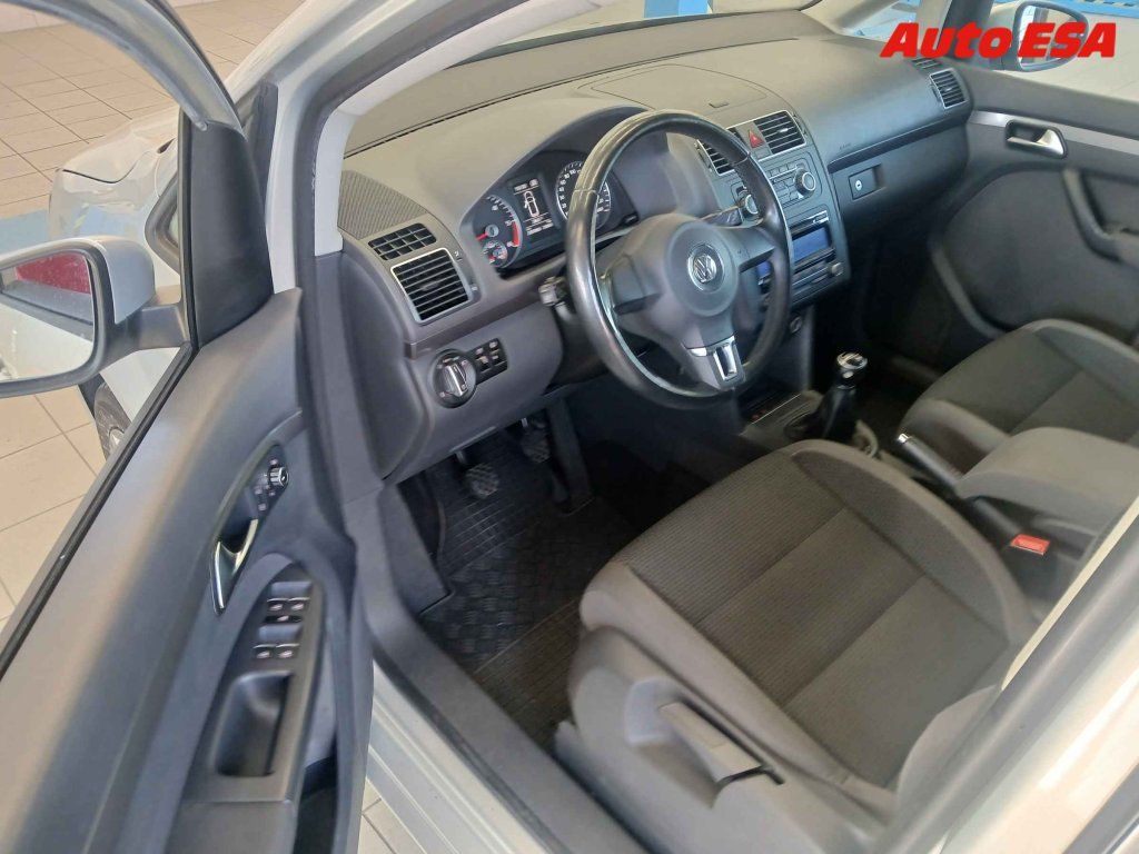 Volkswagen Touran, 1.6 TDI - fotka 3