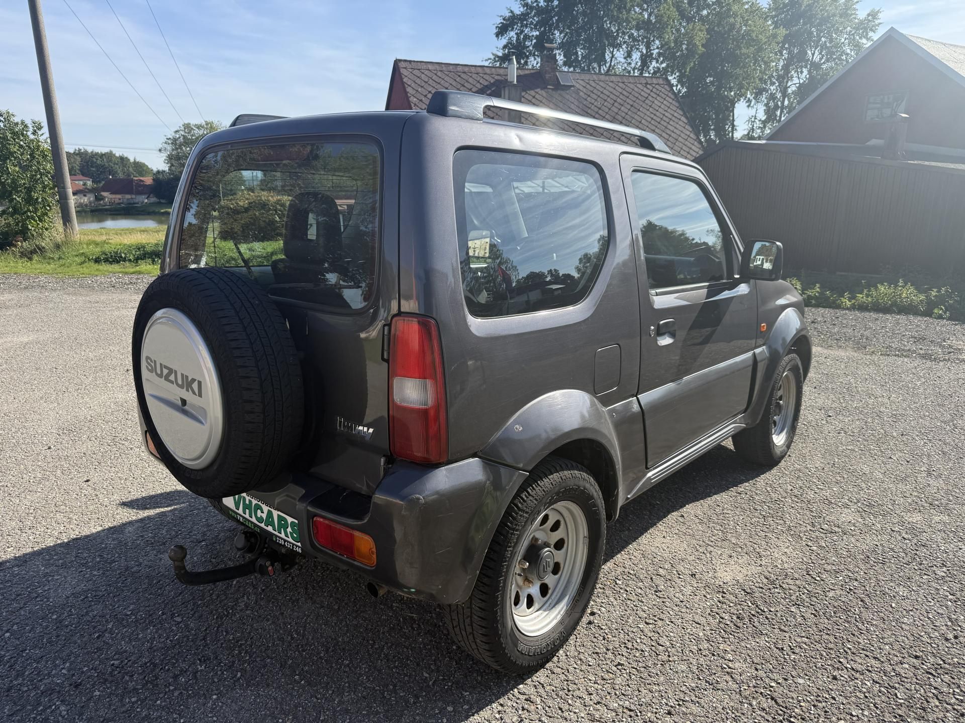 Suzuki Jimny, 1,3i 4x4 TAŽNÉ - fotka 4