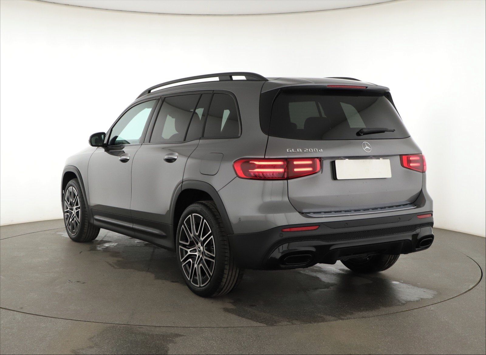 Mercedes-Benz GLB, GLB 200 d, AMG Line, Navigavce - fotka 3