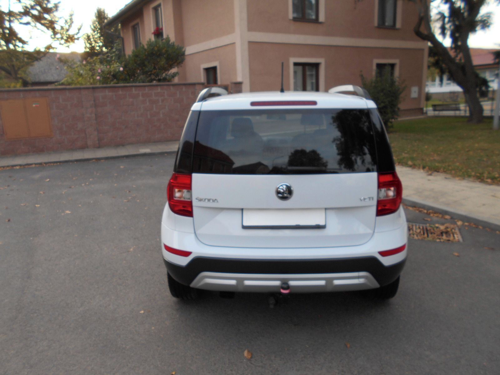 Škoda Yeti, 1,2 TSI  OUTDOR-ADVENTURE-limd - fotka 5