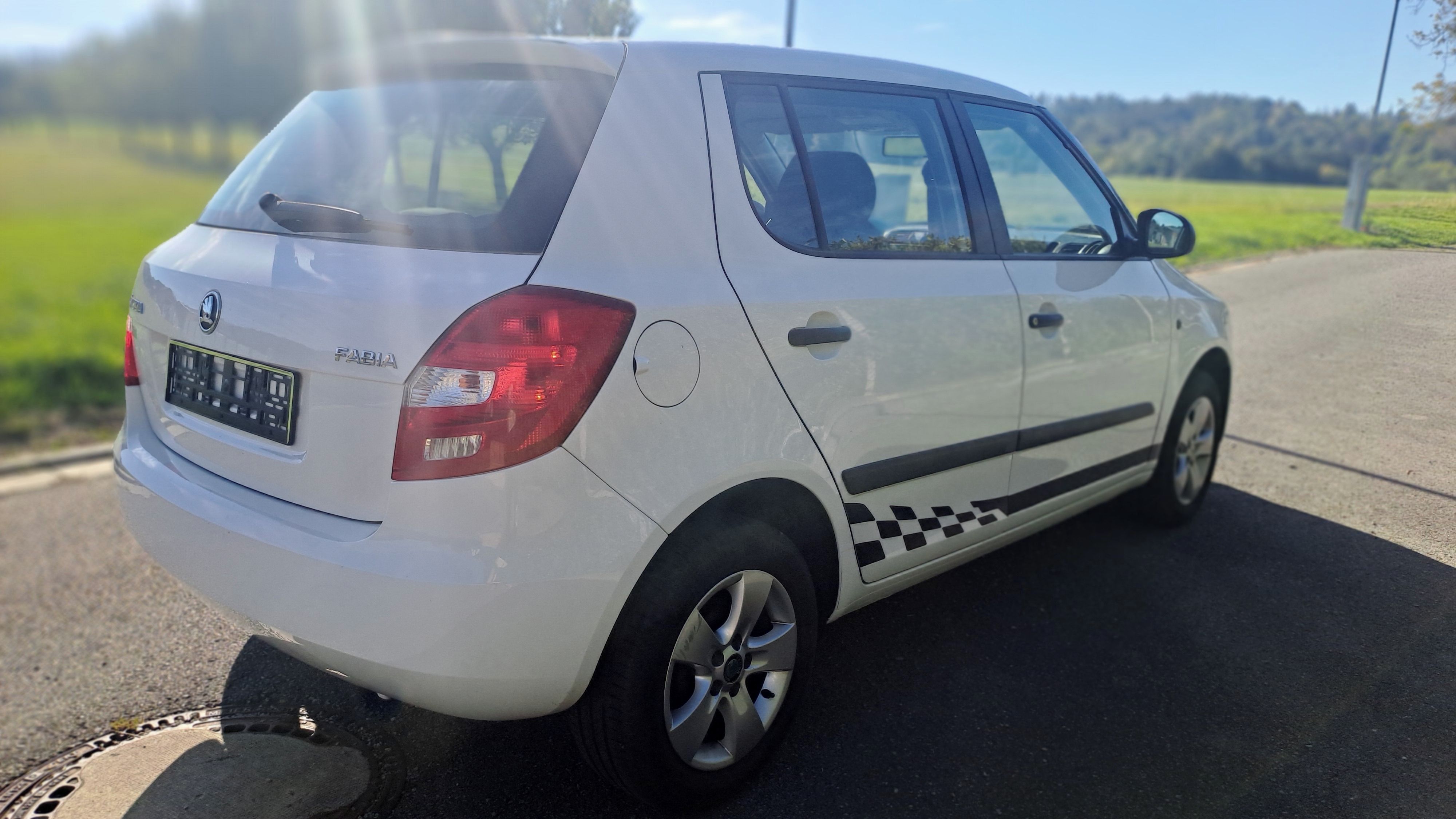 Škoda Fabia, 1,4 16V63KW 51201km! - fotka 6