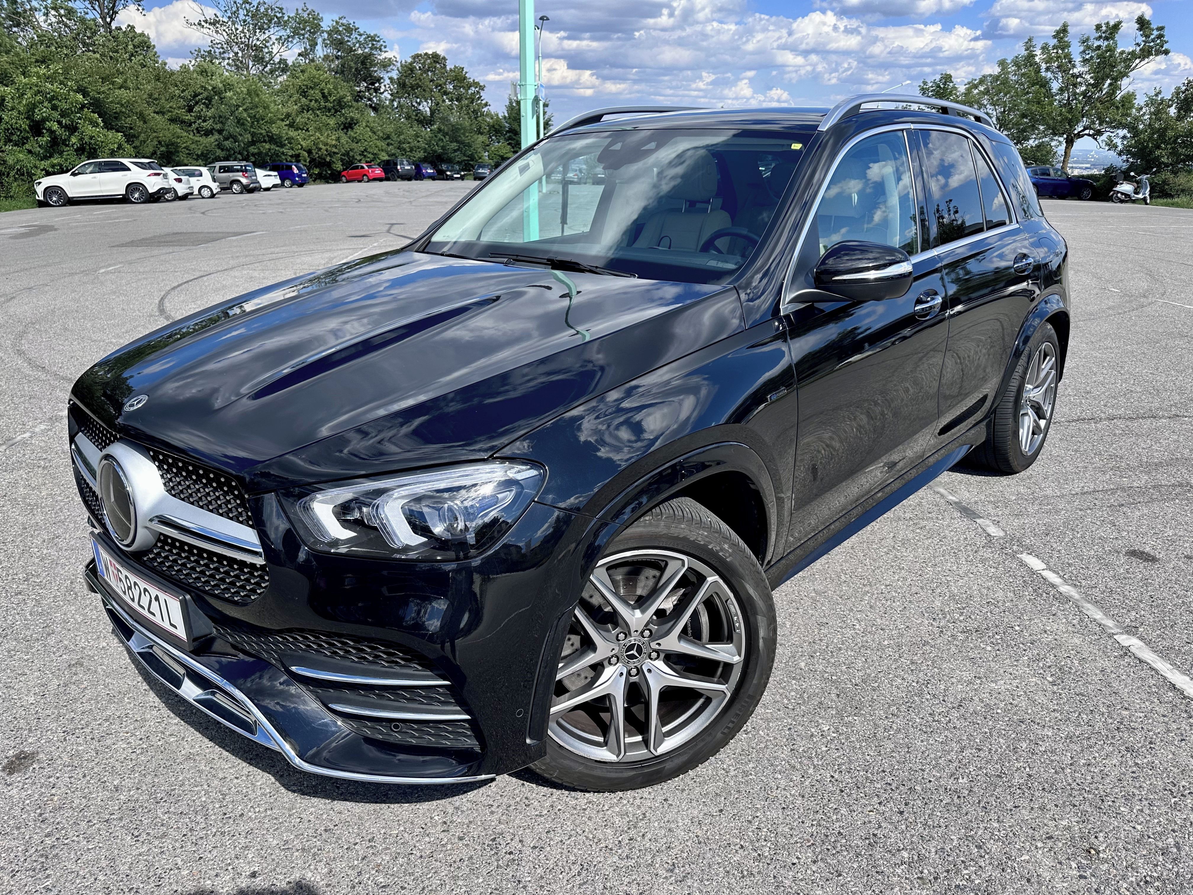 Mercedes-Benz GLE, 350de 4MATIC AMG Line Premium+ - fotka 2