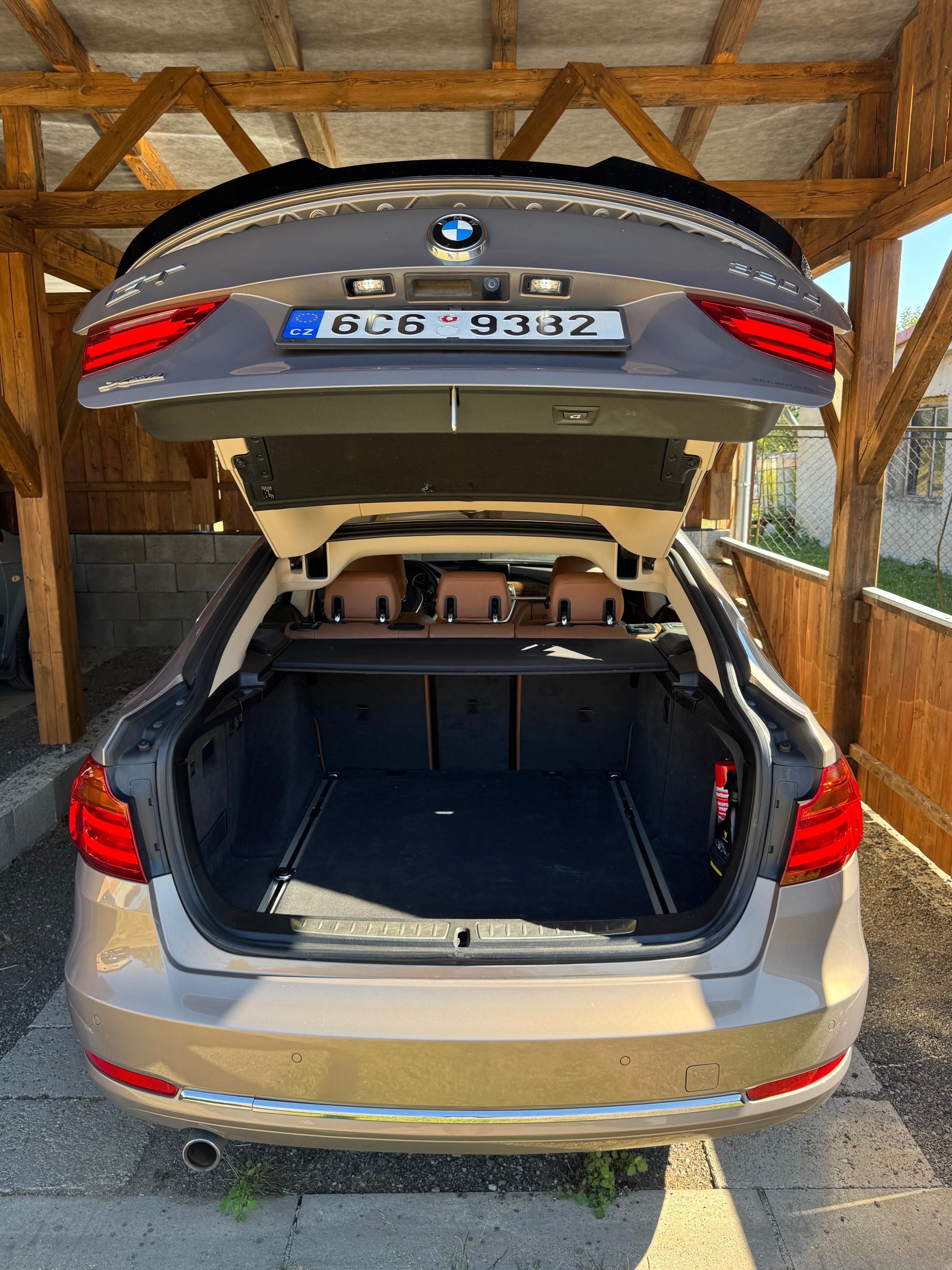 BMW Řada 3 - fotka 6