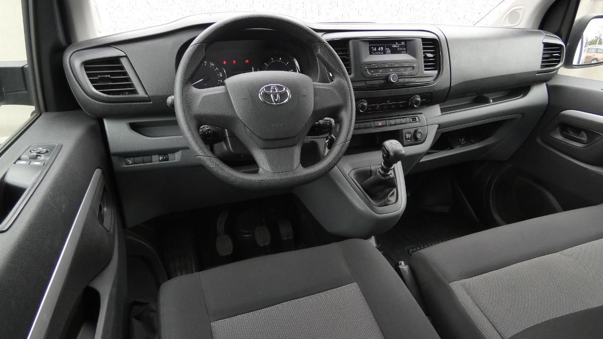 Toyota Proace, 2.0 D-4D 150k 1400kg L2 Crewca - fotka 5