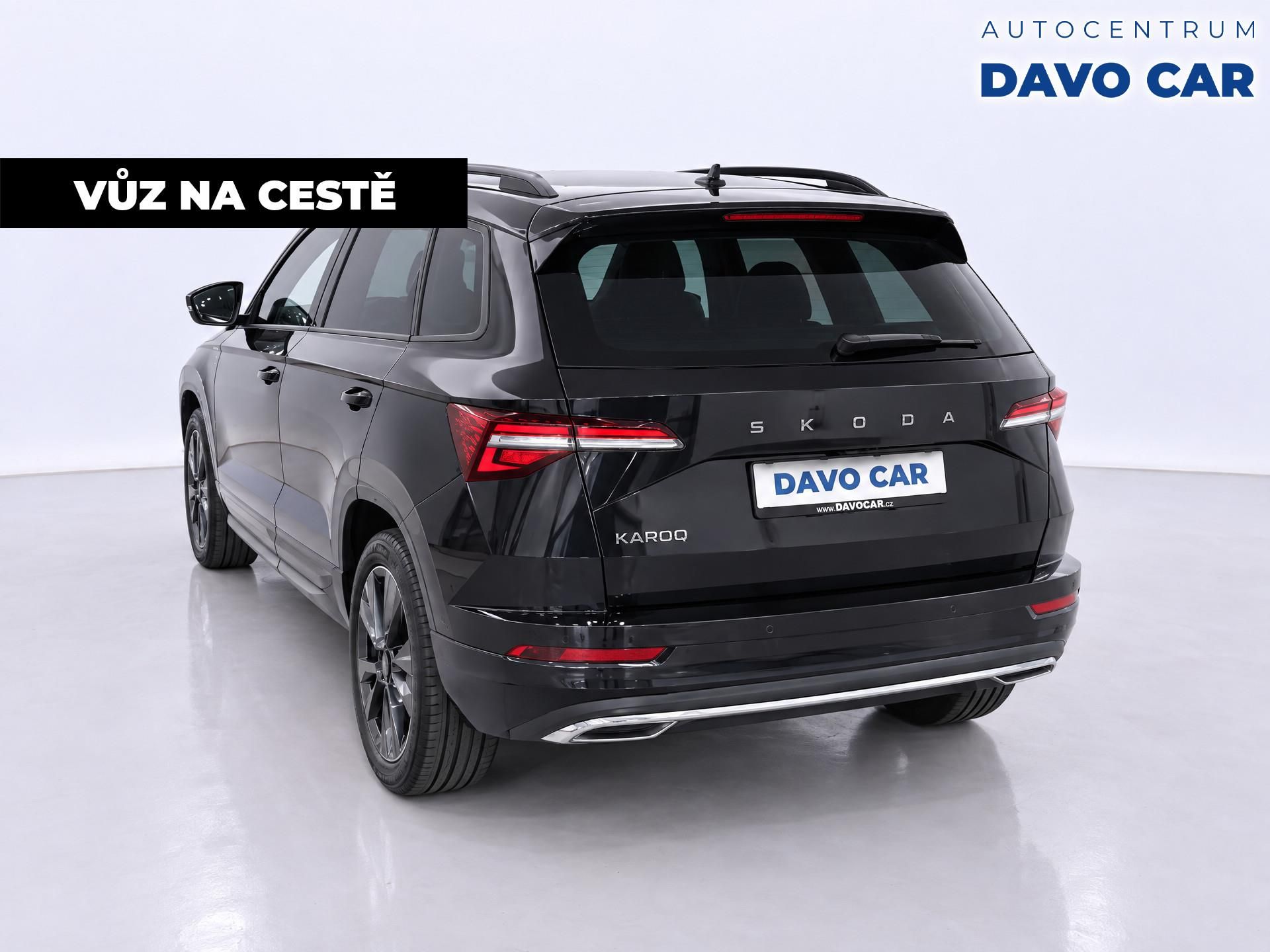 Škoda Karoq, 2,0 TSI 140kW 4x4 DSG Sportlin - fotka 2