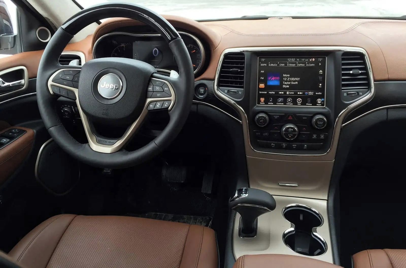 Jeep Grand Cherokee, 3.0 CRD Summit - fotka 3