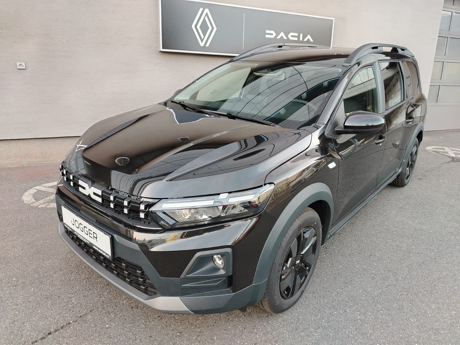 Dacia Jogger, Expression ECO-G 120 5.míst