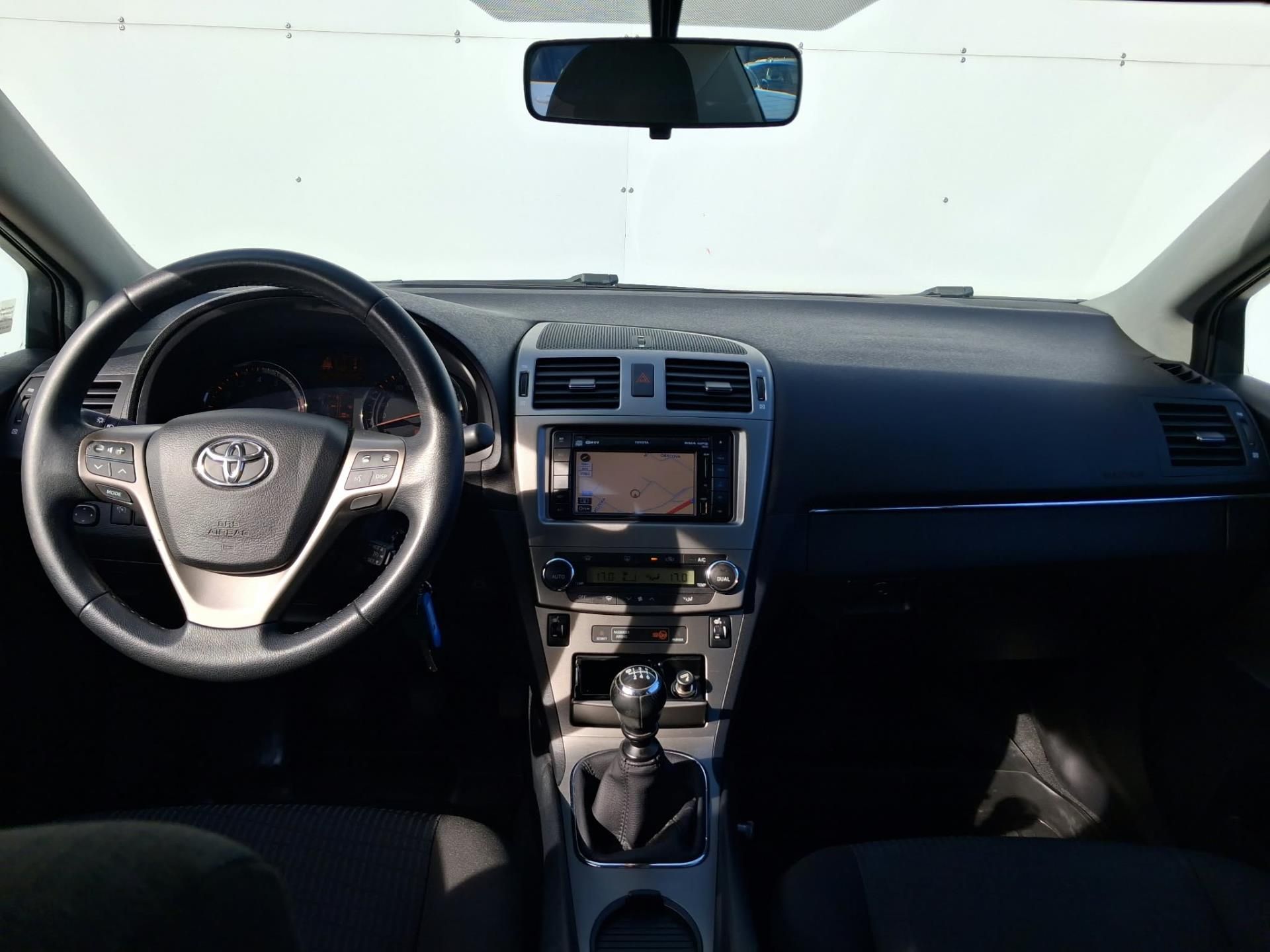 Toyota Avensis, 1.8 Valvematic Business Navi - fotka 5