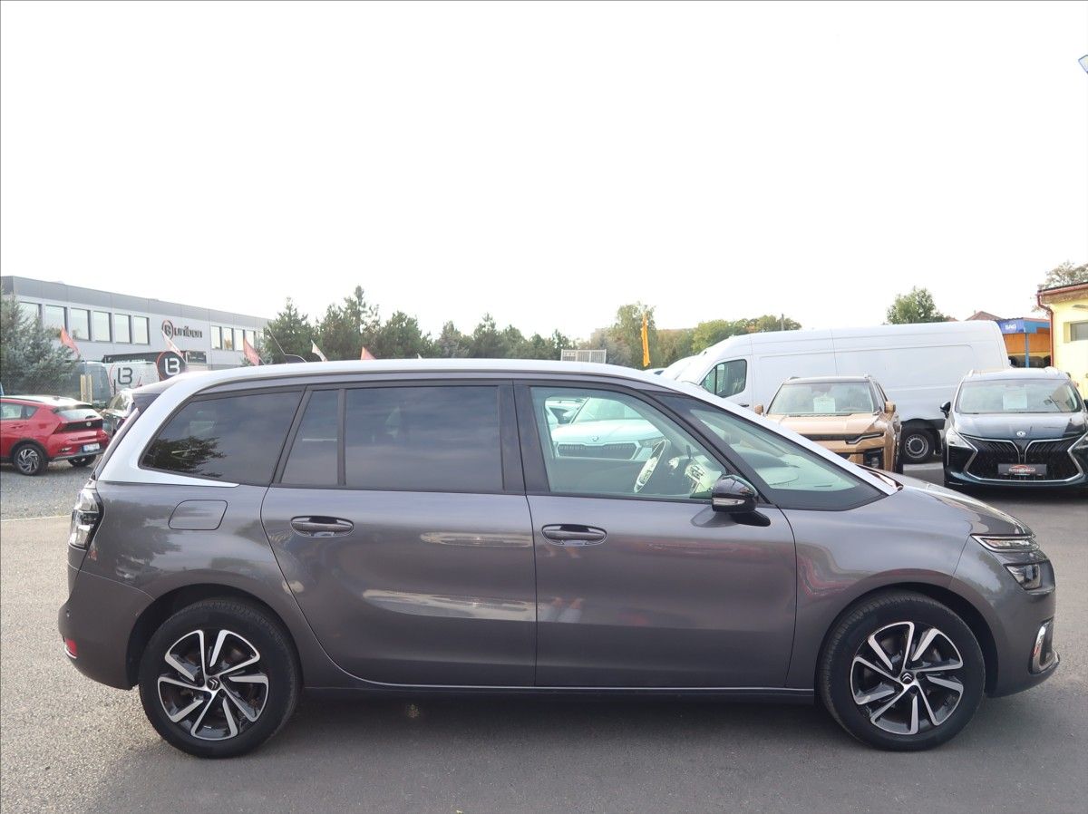 Citroën Grand C4 SpaceTourer, 2,0 BHDi,120kW,1majČR,7míst - fotka 6