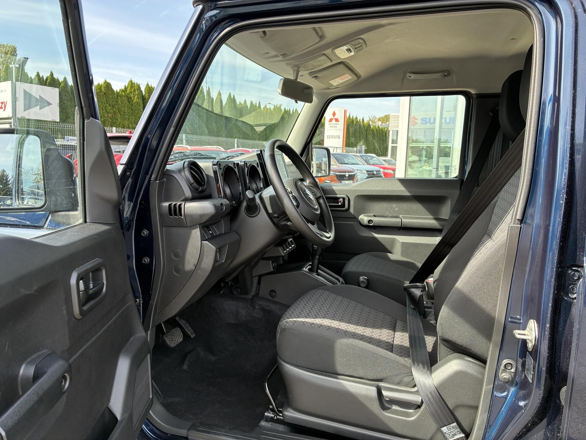 Suzuki Jimny, 1,5VVT AllGrip ATM  * NOVÝ  * - fotka 6