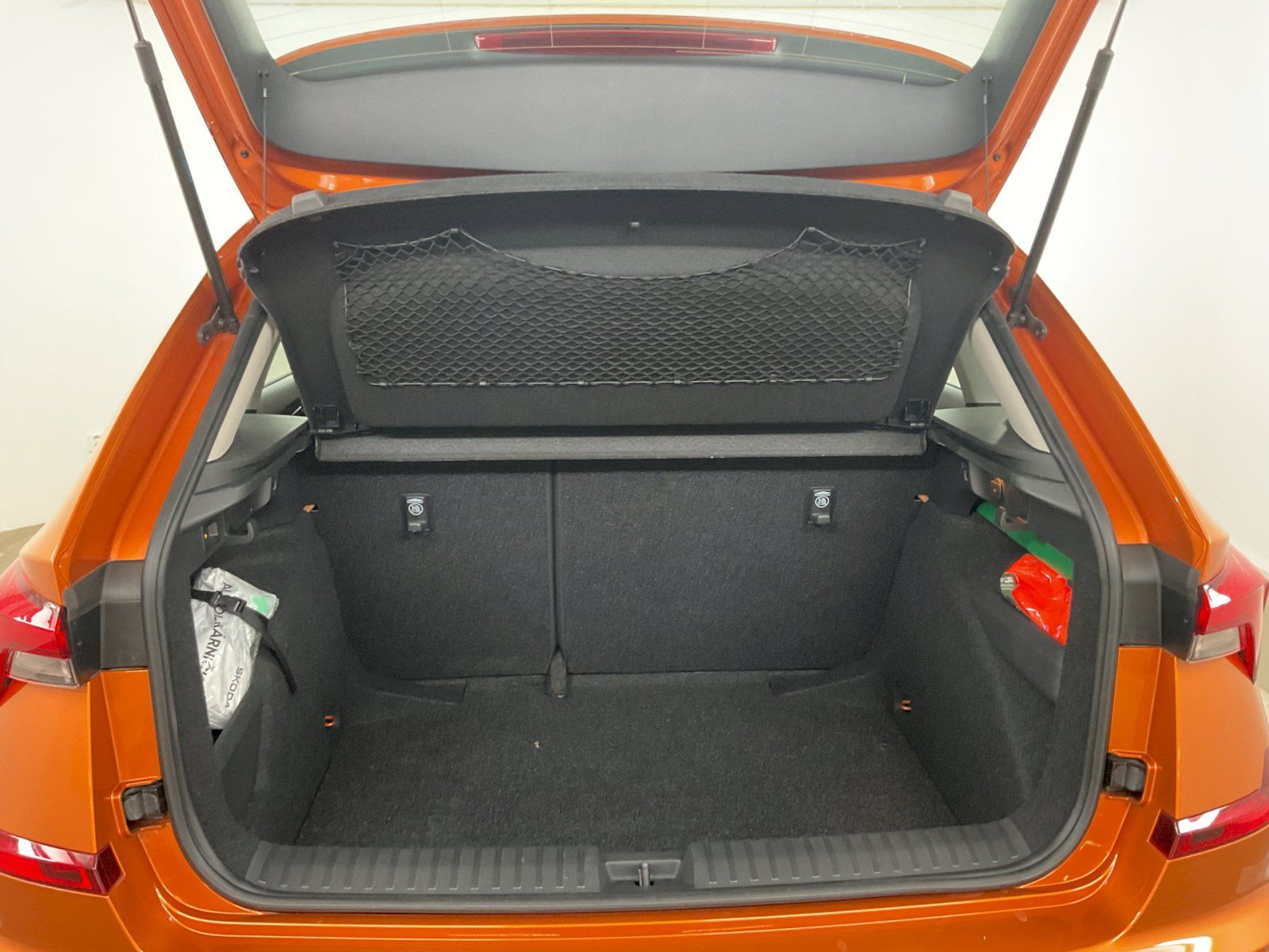 Škoda Kamiq, Selection 1,0 TSI 85kW - fotka 6
