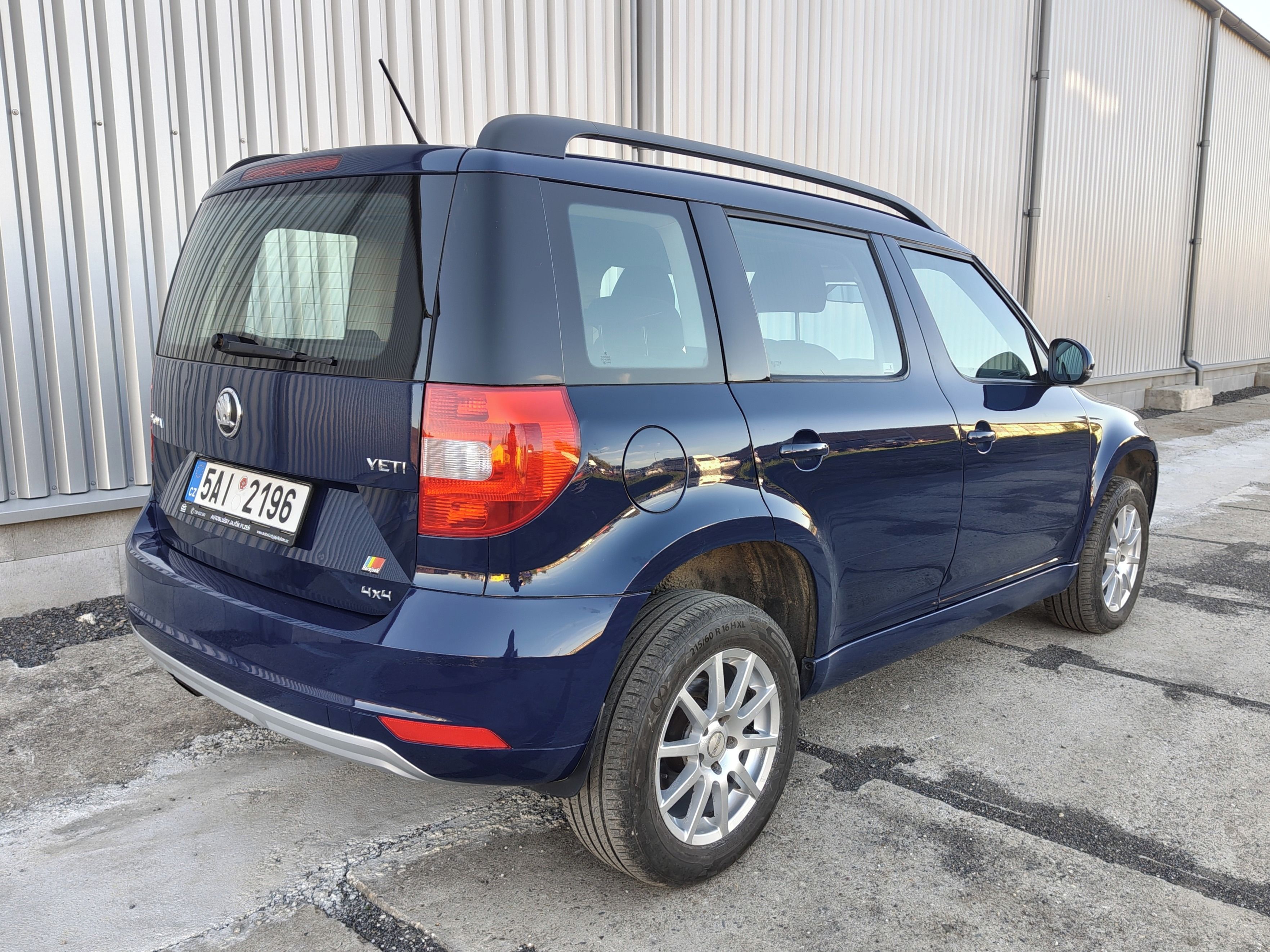 Škoda Yeti, 2.0TDi,1.maj,nové v ČR,DPH,4X4 - fotka 5