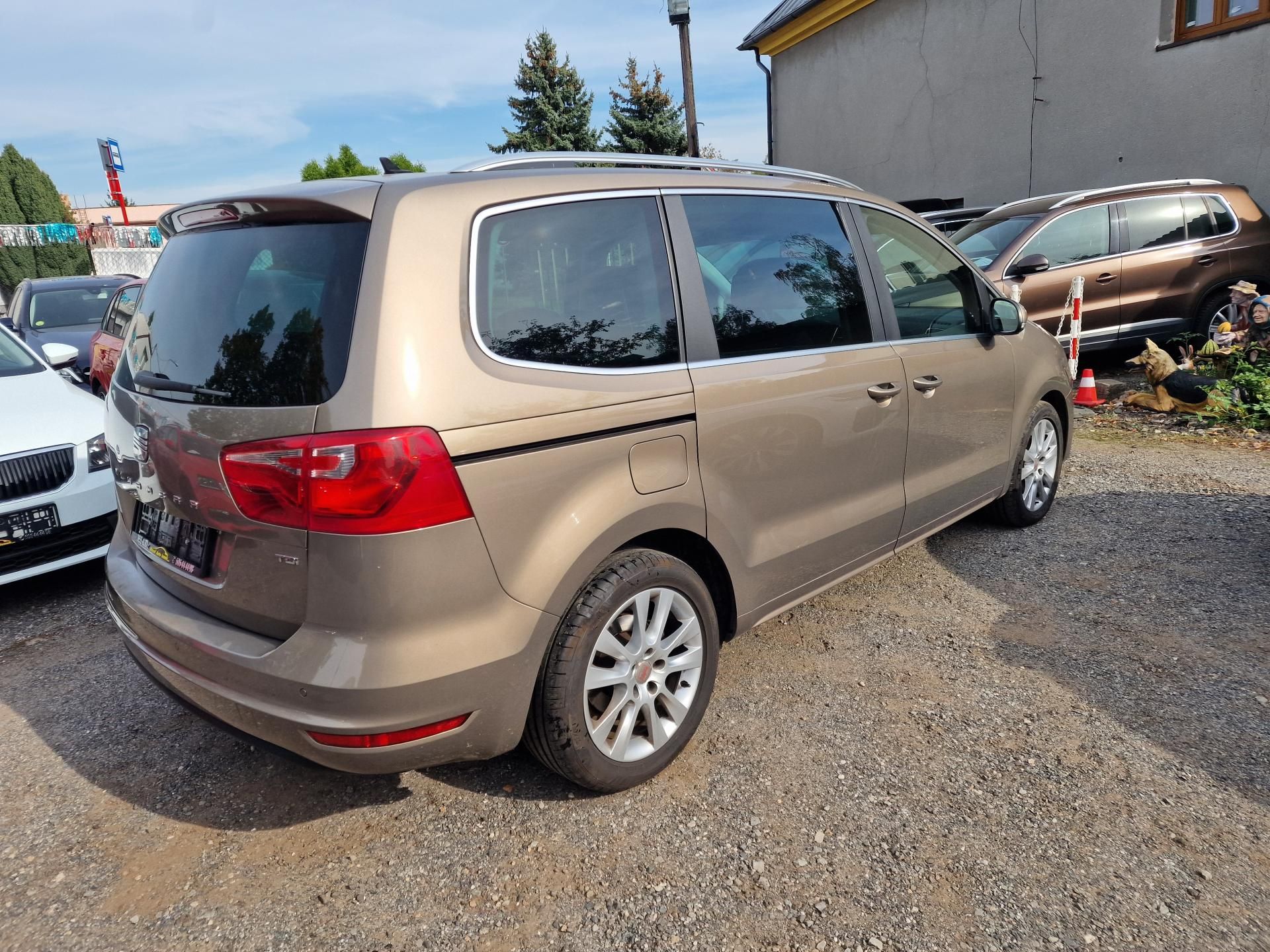 Seat Alhambra, 2,0TDI 130KW 7MÍST ALCANTARA - fotka 4