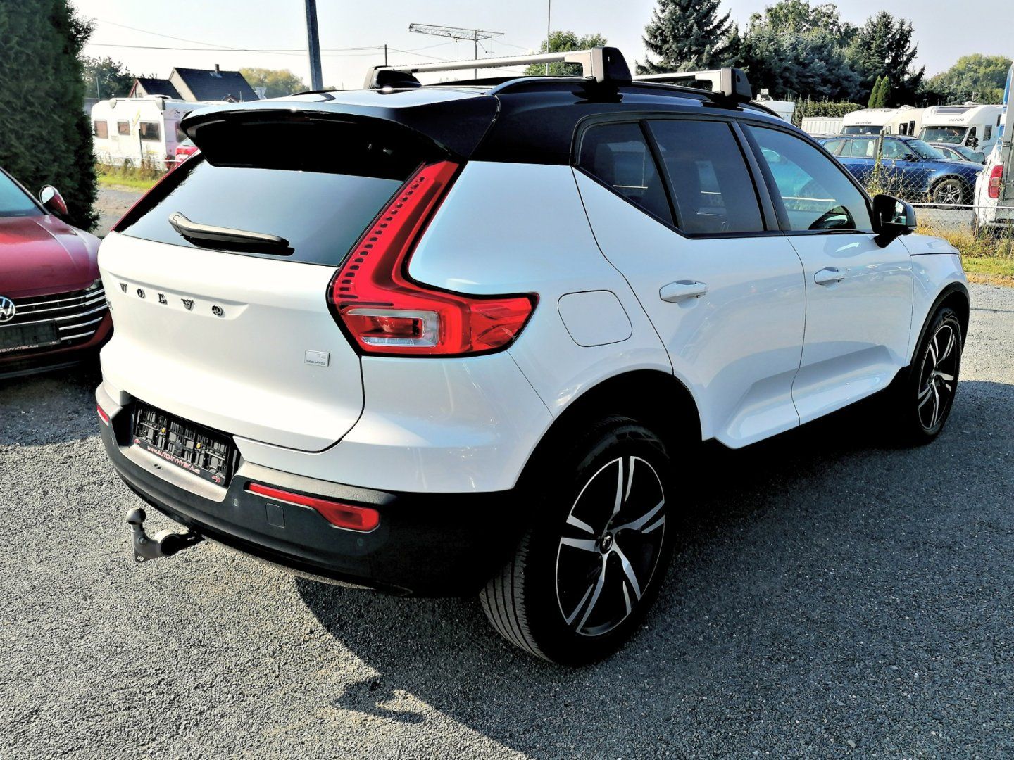 Volvo XC40, 1.5 T5 PHEV R-DESIGN 192kW - fotka 4
