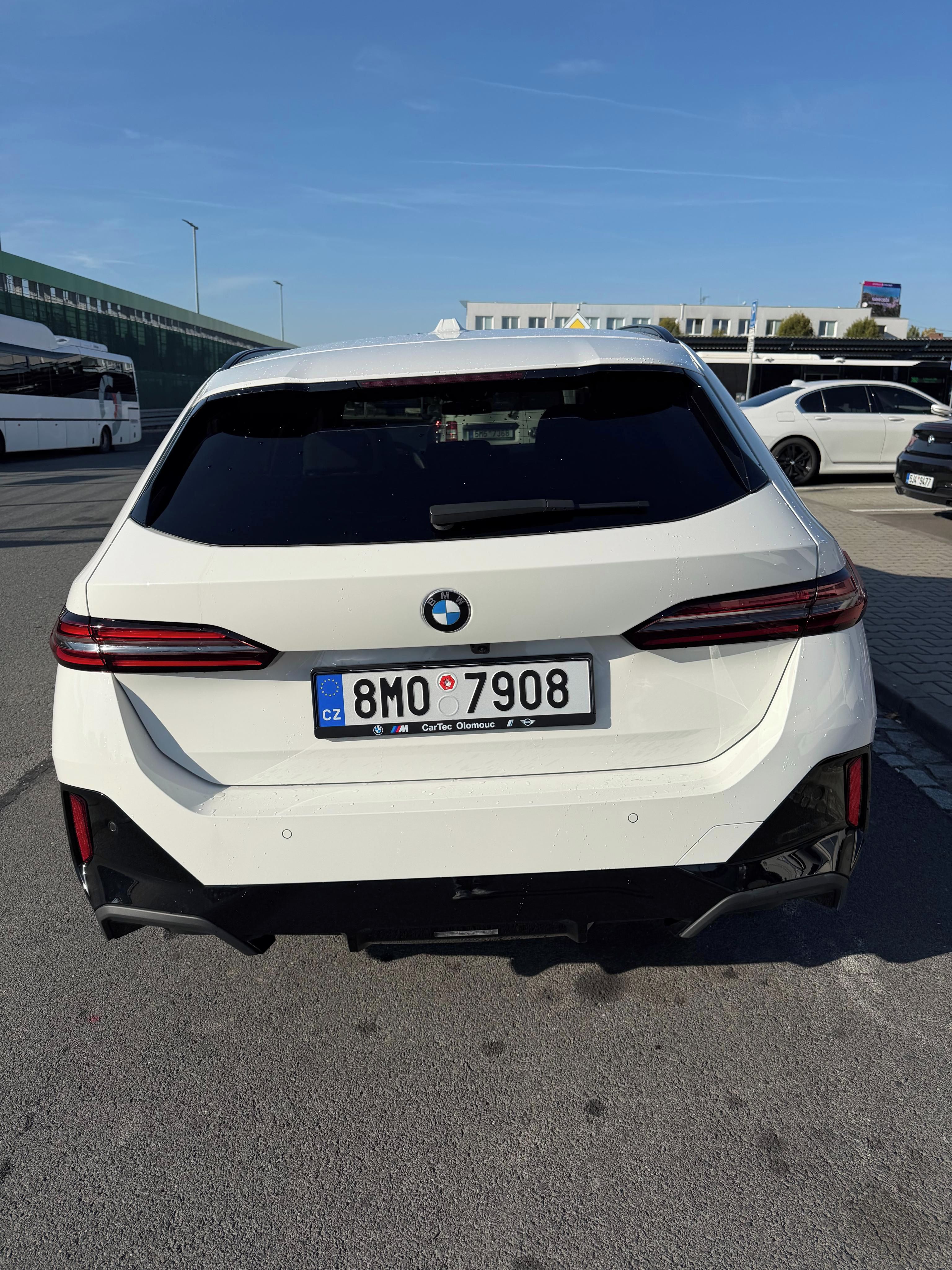 BMW Řada 5 - fotka 5