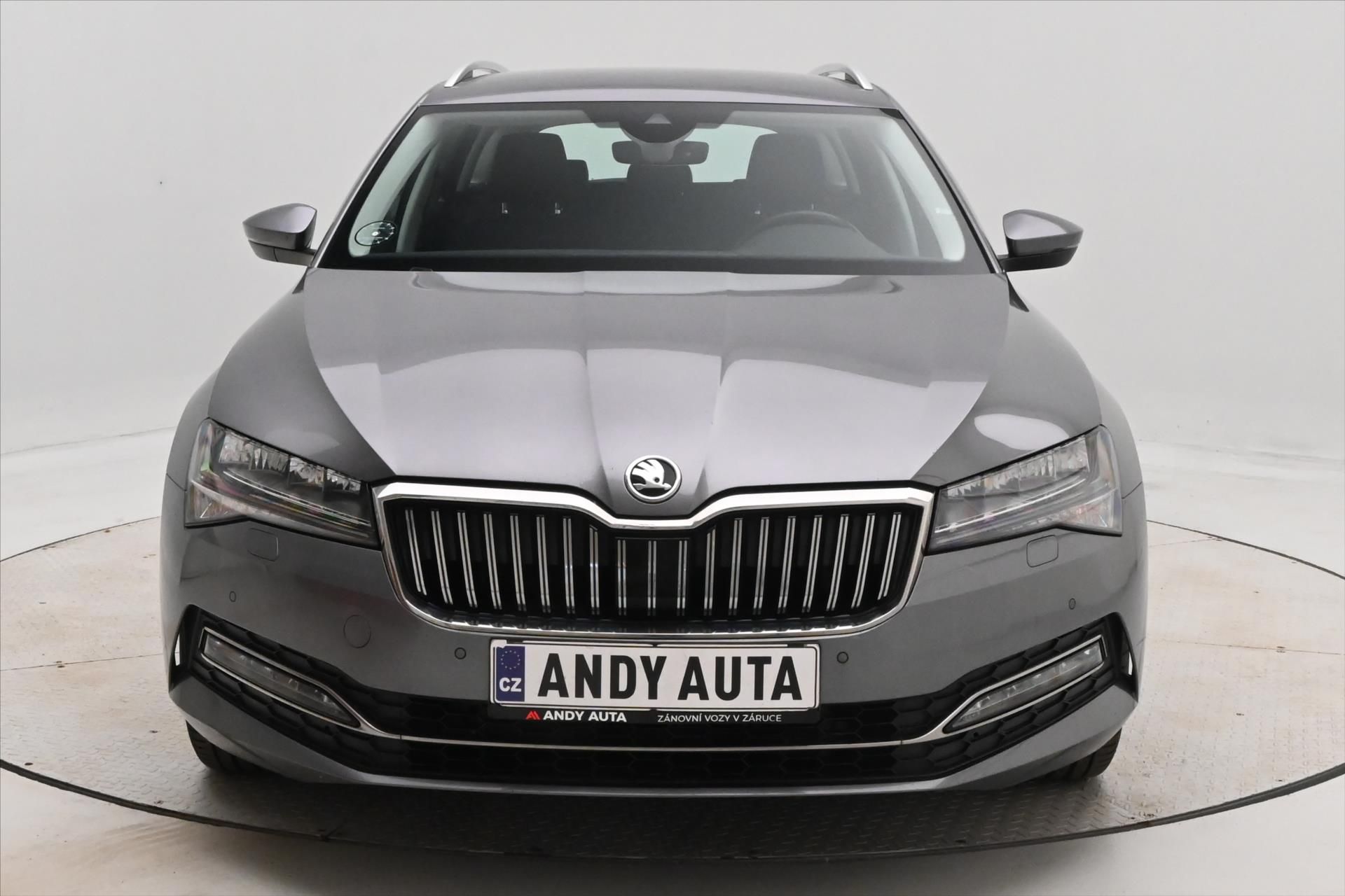 Škoda Superb, 2,0 TDI 110kW DSG Style Záruka - fotka 2