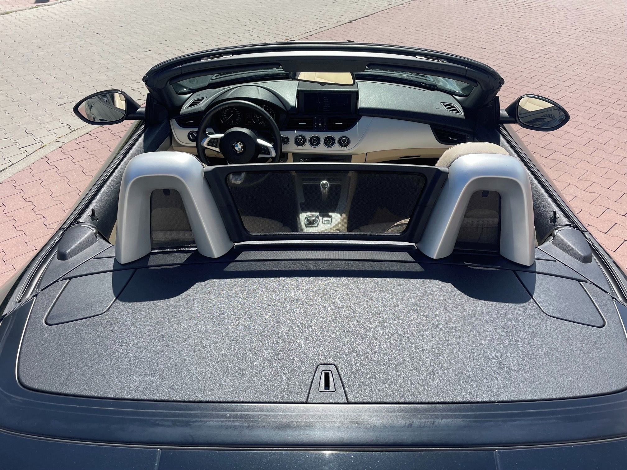 BMW Z4, Z4 SDRIVE 30I - fotka 4