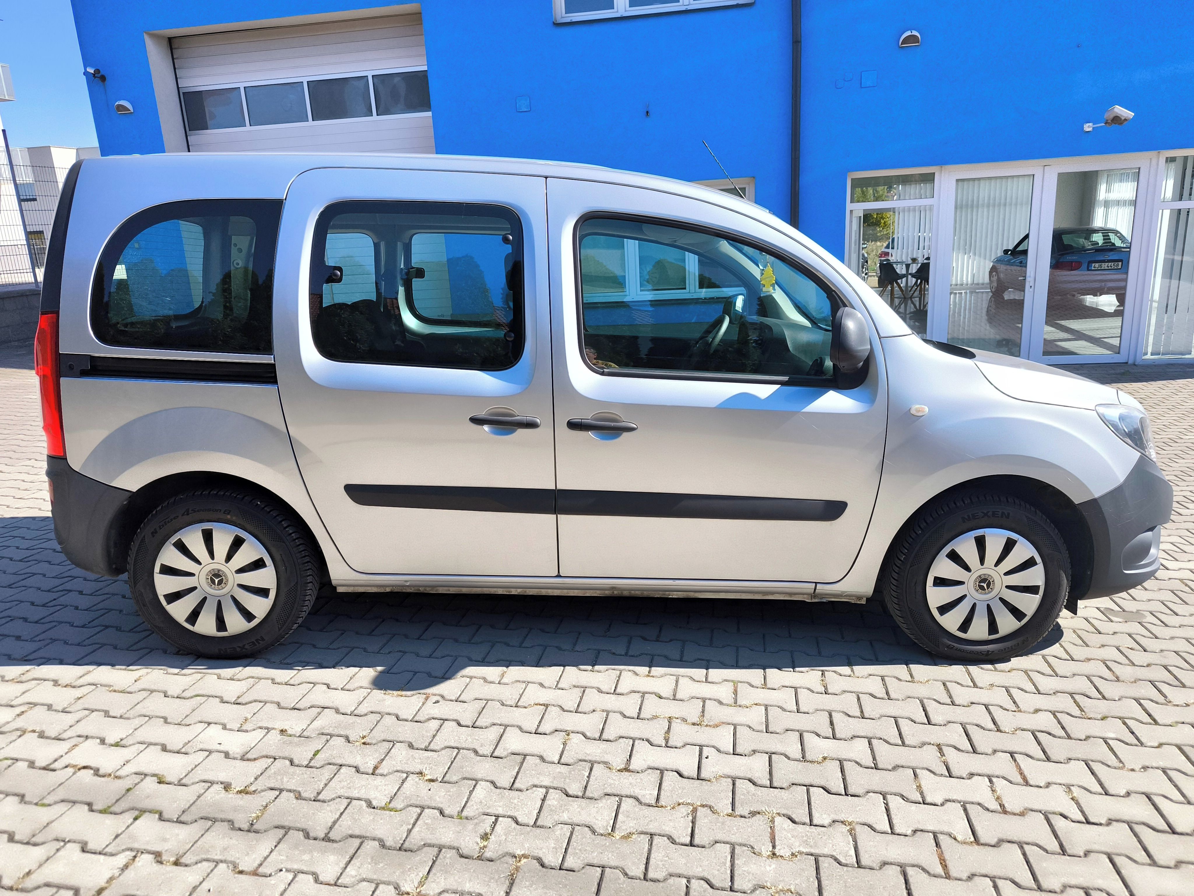 Mercedes-Benz Citan, 109 CDi Tourer - fotka 4