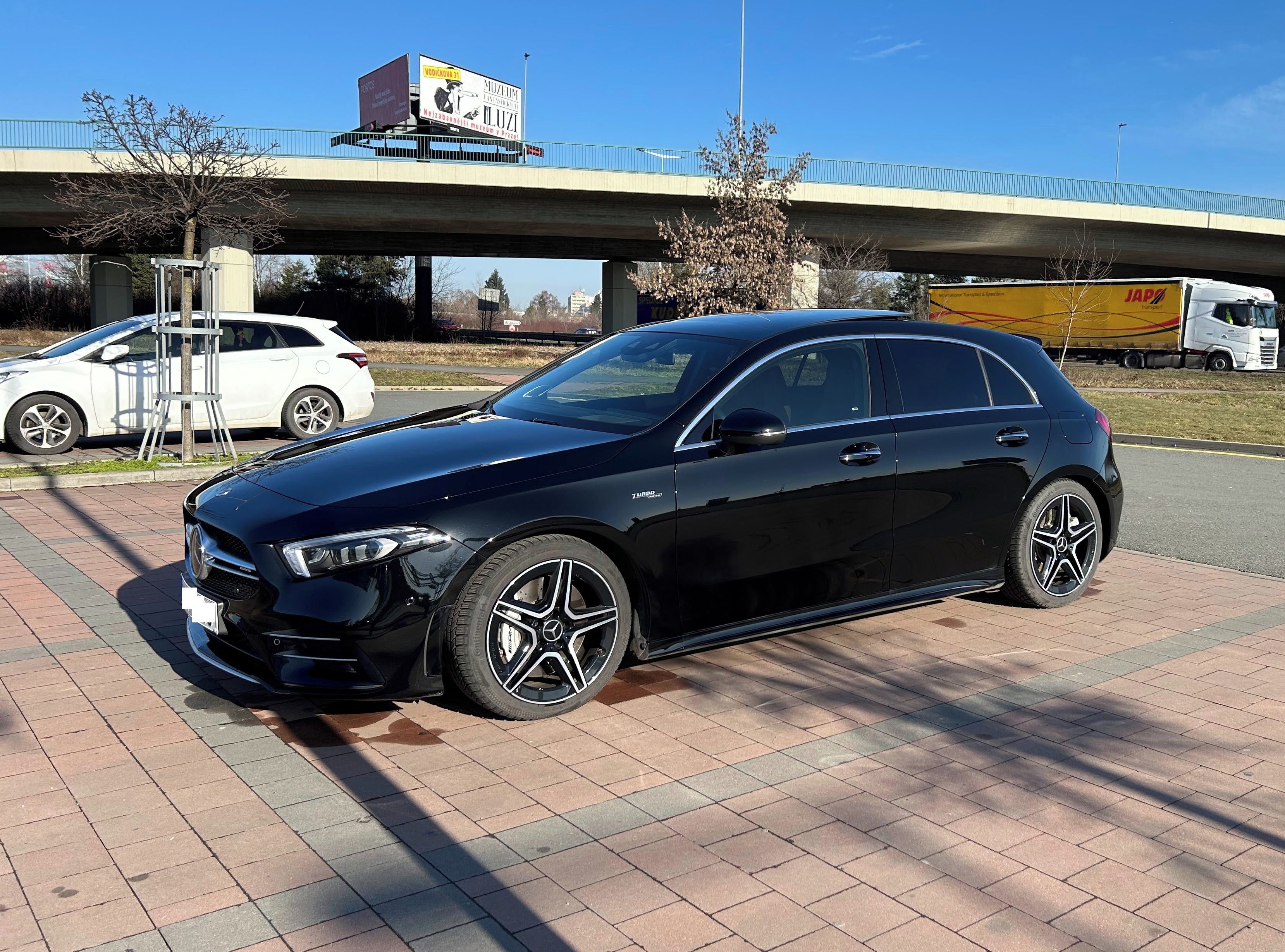 Mercedes-Benz Třídy A, AMG A35 4M 306k MB záruka TZ - fotka 2