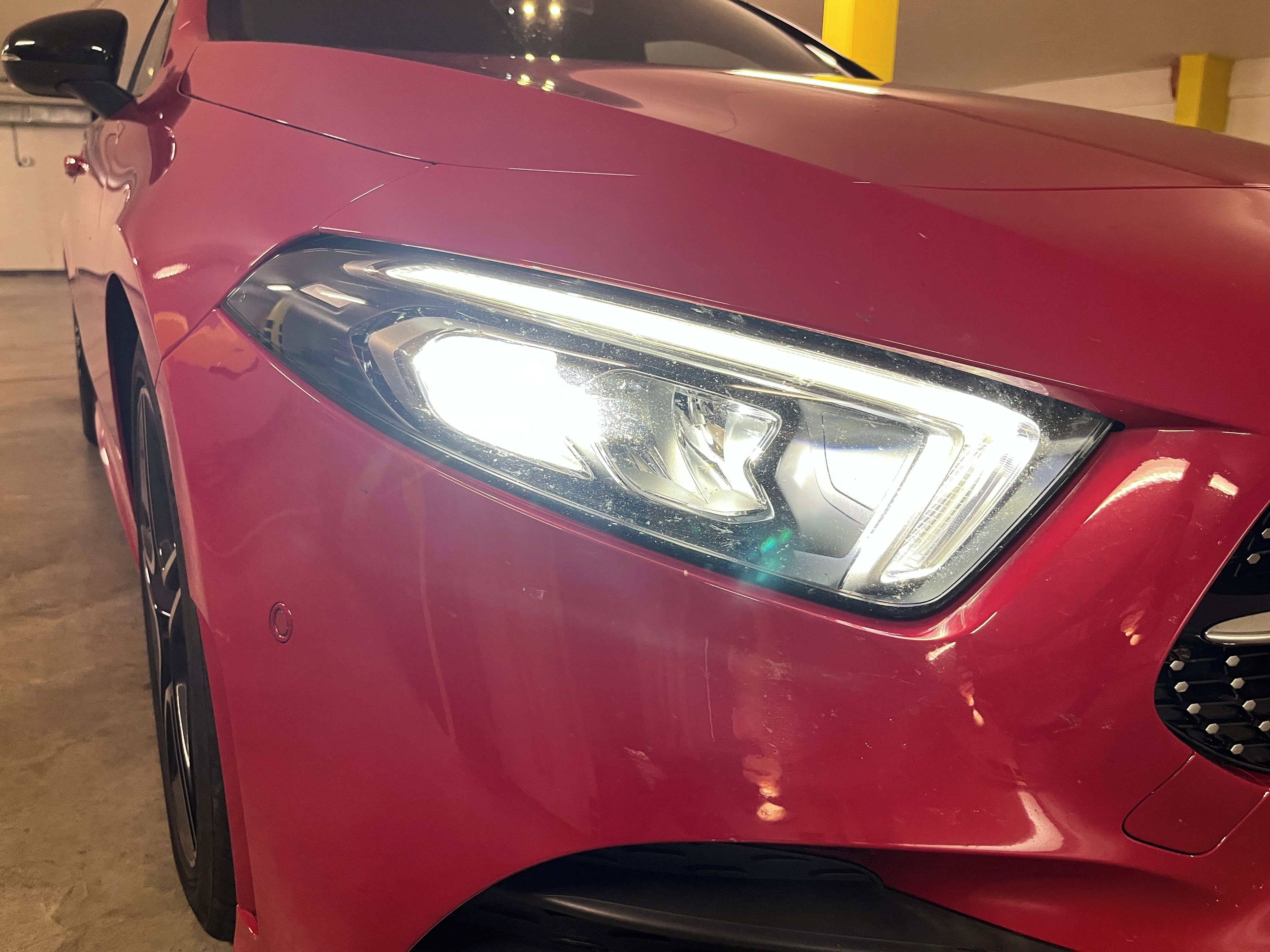 Mercedes-Benz Třídy A, A200, AMG-line, MBUX Premium - fotka 4