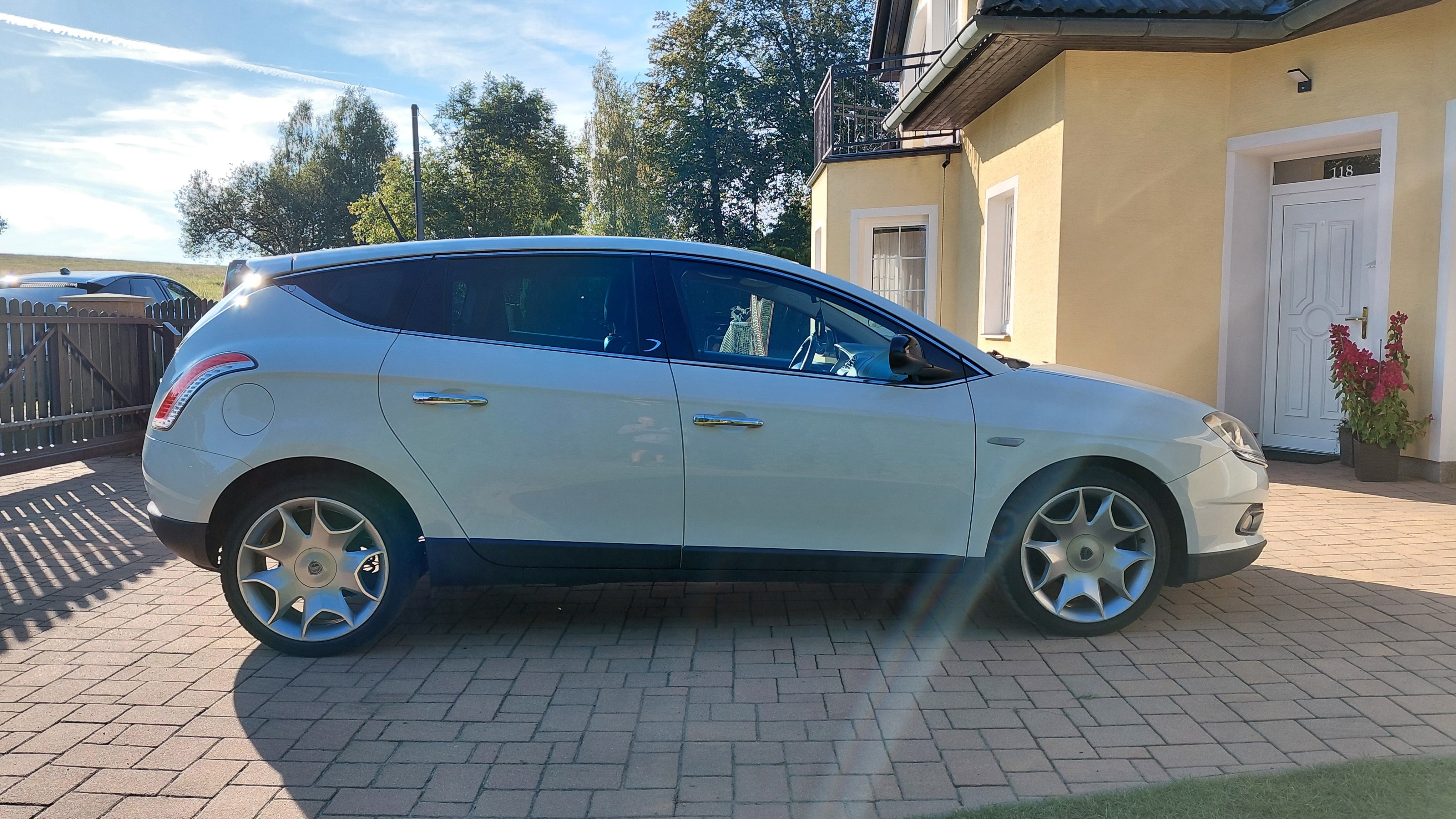 Lancia Delta, 1,4 T, 120PS, AUT. KLIMA - fotka 6
